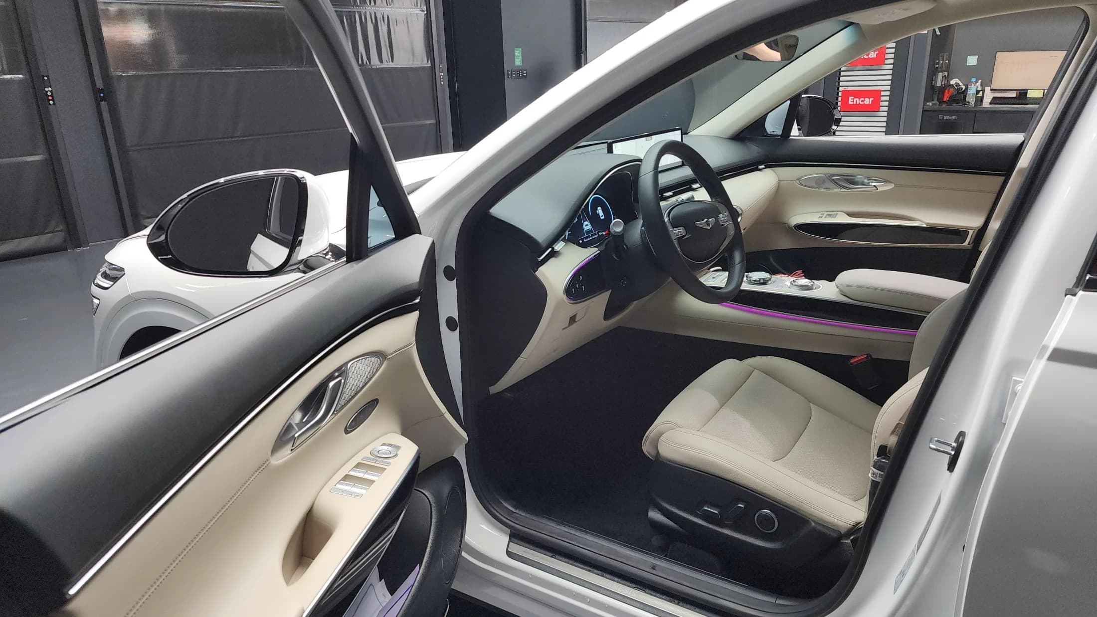 Genesis GV70 2.5T Gasoline AWD, 2023 г. 15506 км. — фото 10