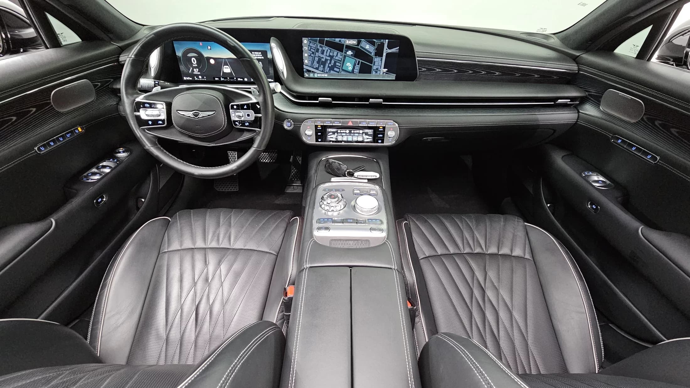 Genesis G90 Gasoline 3.5 Turbo AWD, 2022 г. 56871 км. — фото 7