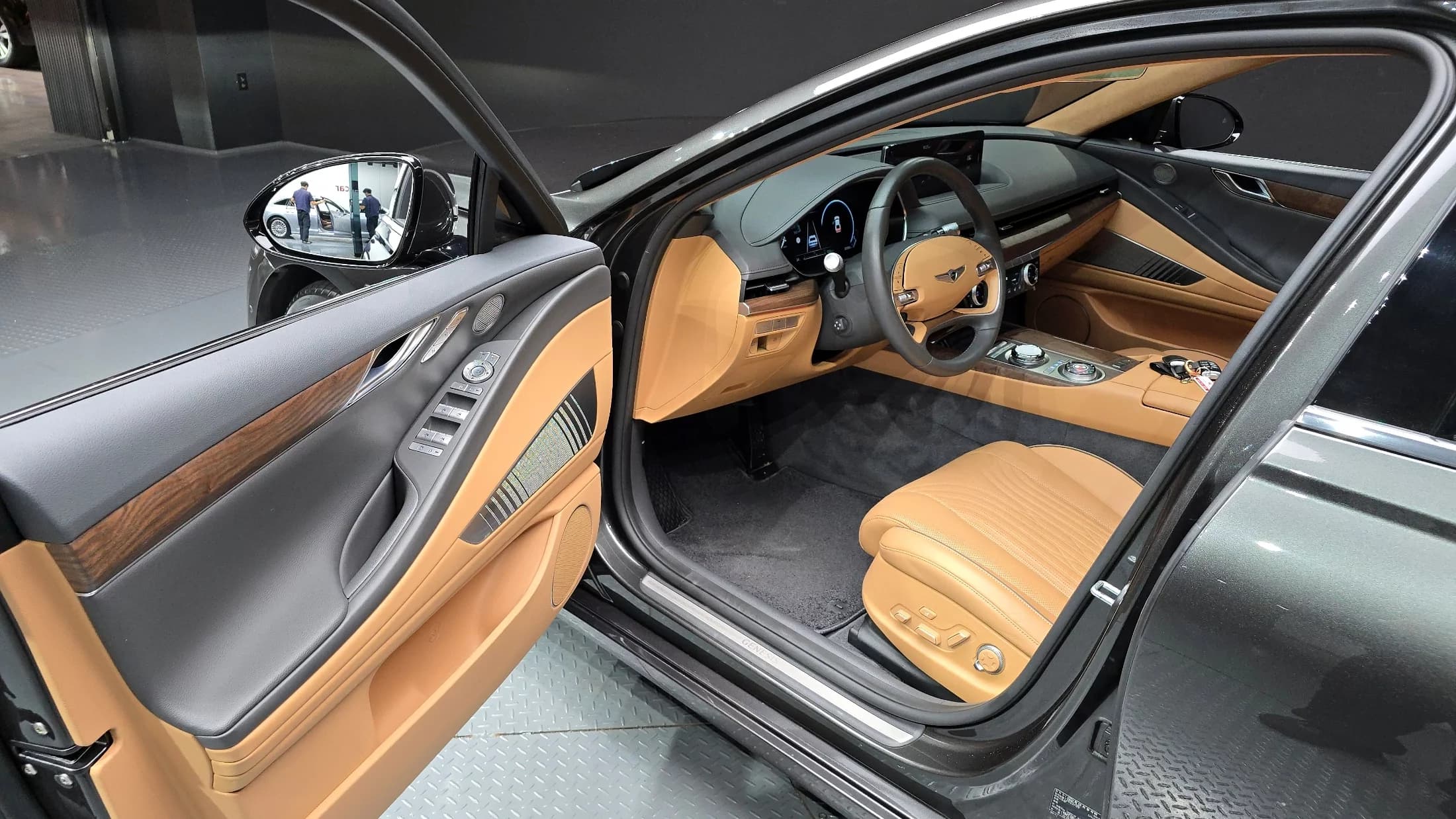 Genesis G80 Gasoline 2.5 Turbo AWD, 2023 г. 33144 км. — фото 10