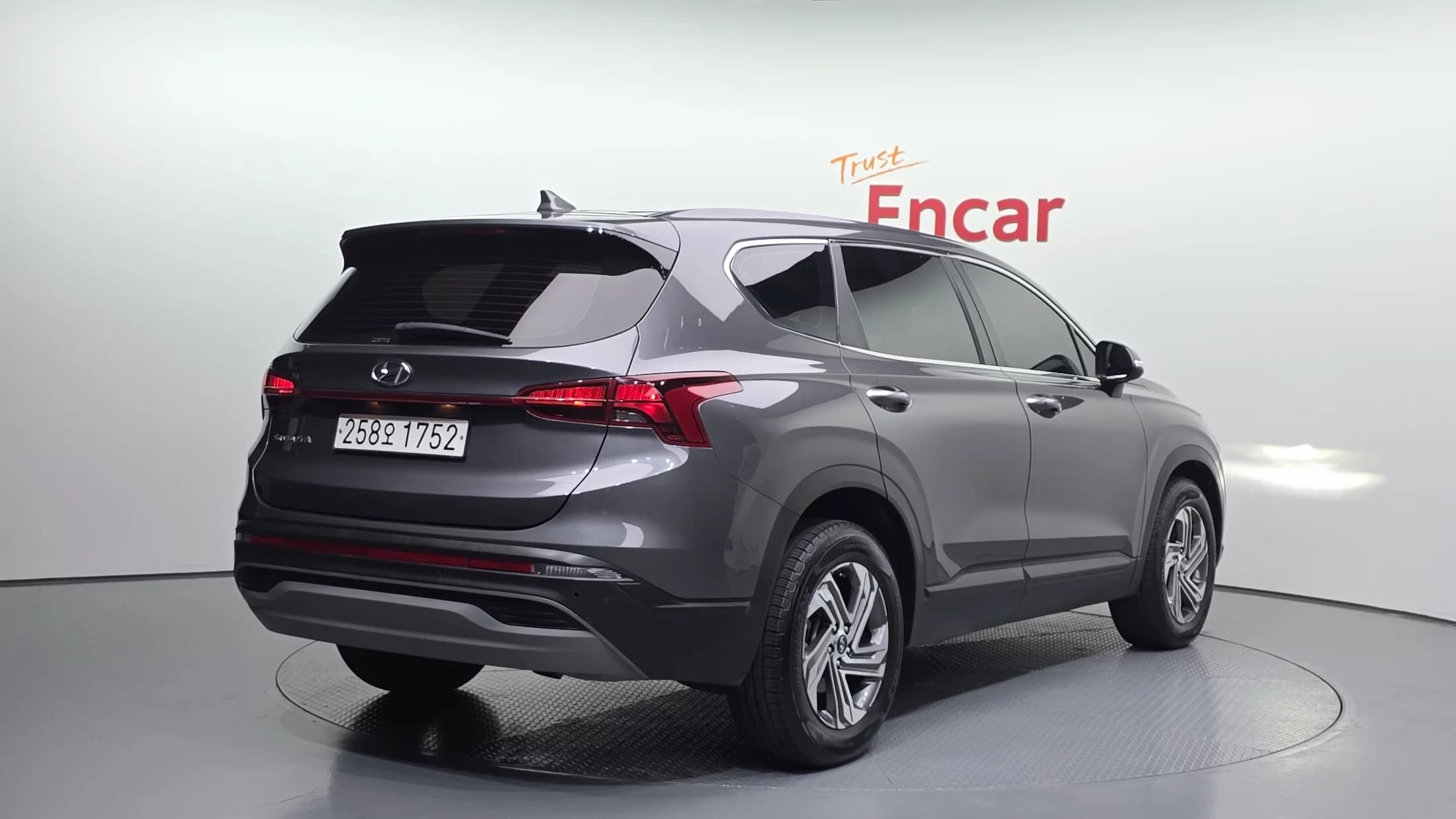 Hyundai Santa Fe Diesel 2.2 2WD Premium, 2021 г. 107552 км. — фото 2