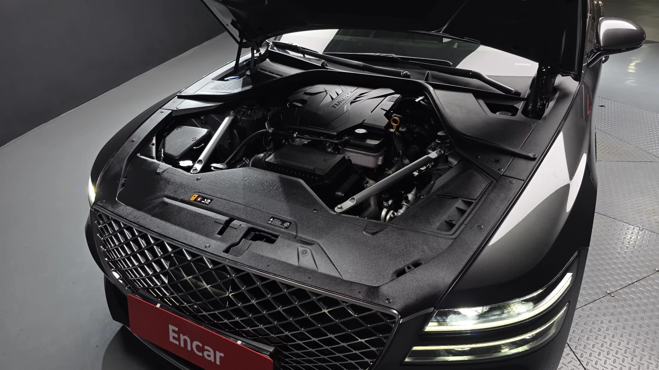 Genesis G80 Gasoline 2.5 Turbo AWD, 2023 г. 33622 км. — фото 6
