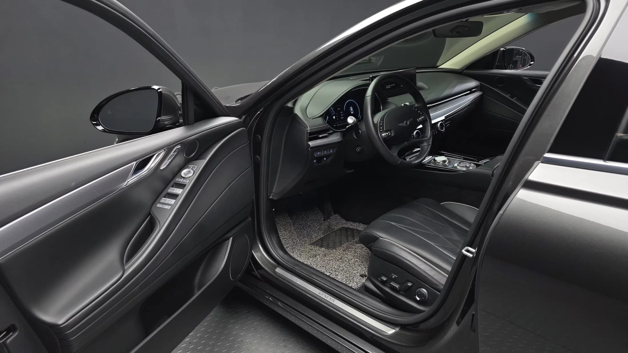 Genesis G80 Gasoline 2.5 Turbo AWD, 2023 г. 33622 км. — фото 10