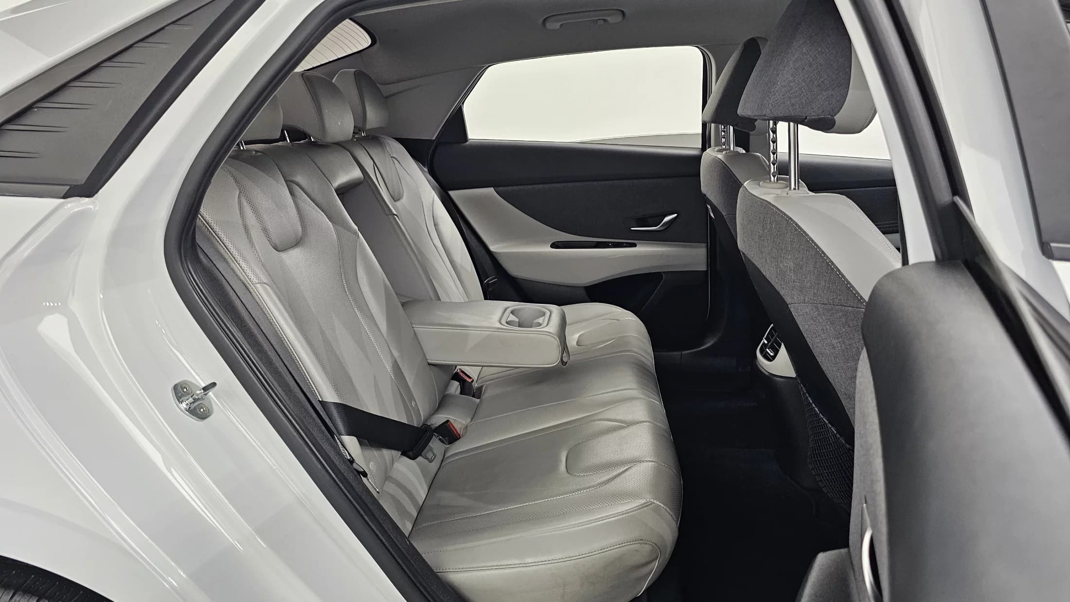 Hyundai AVANTE (Хендай Элантра) 1.6 Modern, 2021 г. 116129 км. — фото 12