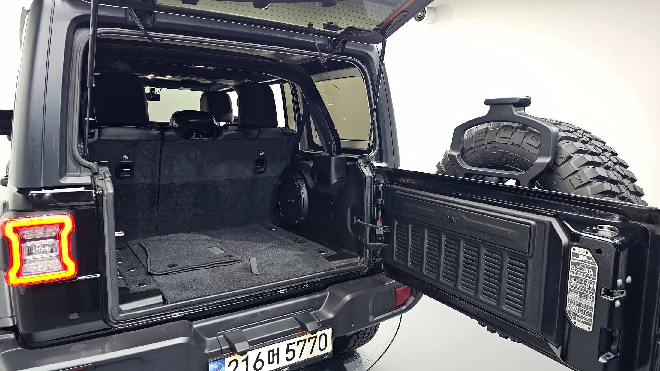 Jeep WRANGLER 2.0 Rubicon 4Door, 2023 г. 38953 км. — фото 20