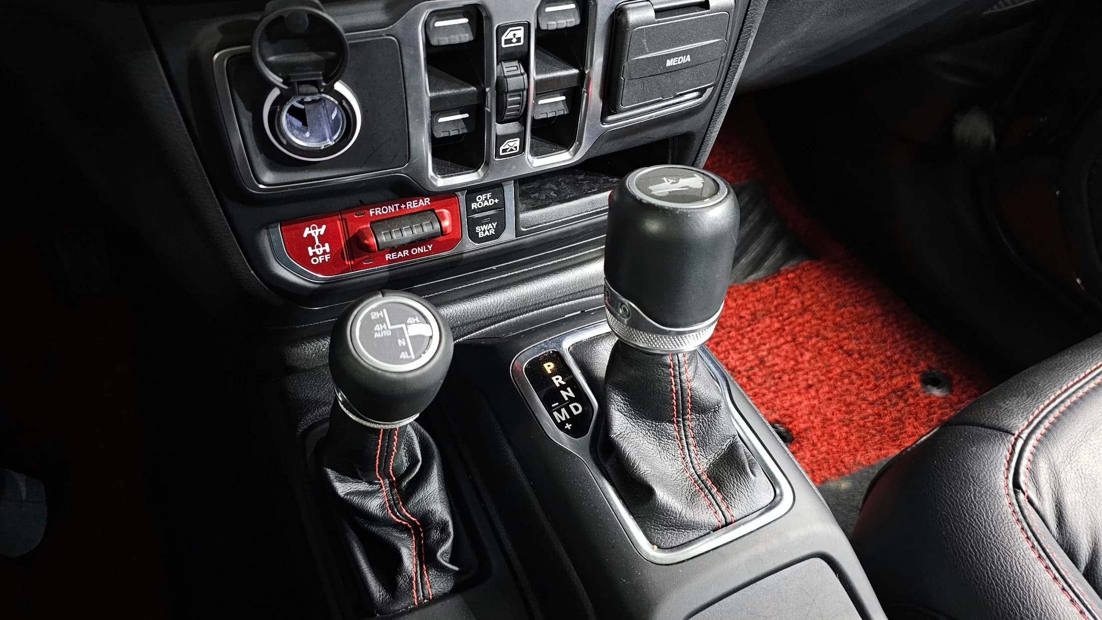 Jeep WRANGLER 2.0 Rubicon 4Door, 2023 г. 38953 км. — фото 9