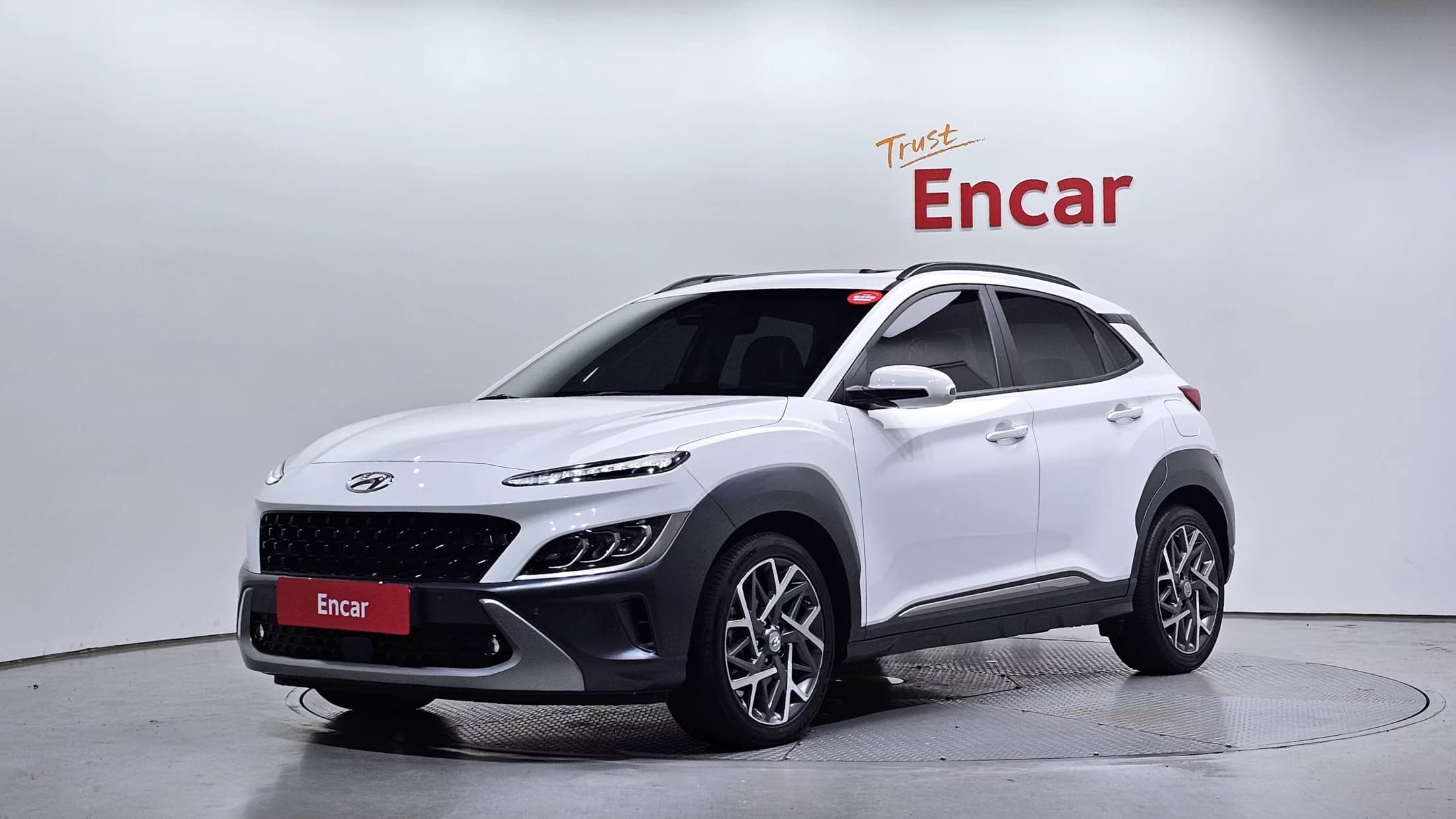 Hyundai Kona Inspiration, гибрид, 2021 г. 116856 км.