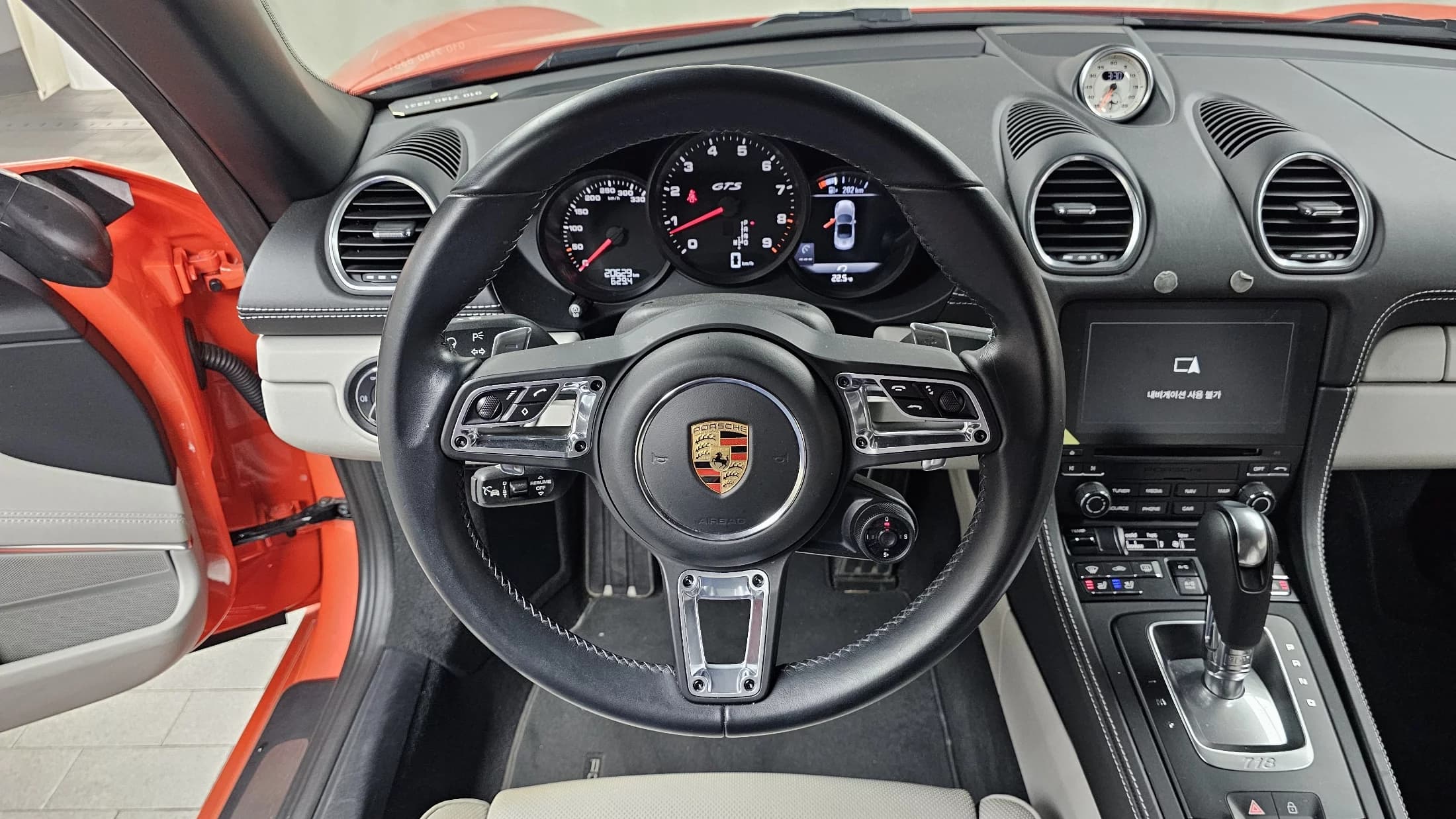Porsche BOXSTER 4.0 GTS, 2021 г. 20738 км. — фото 13