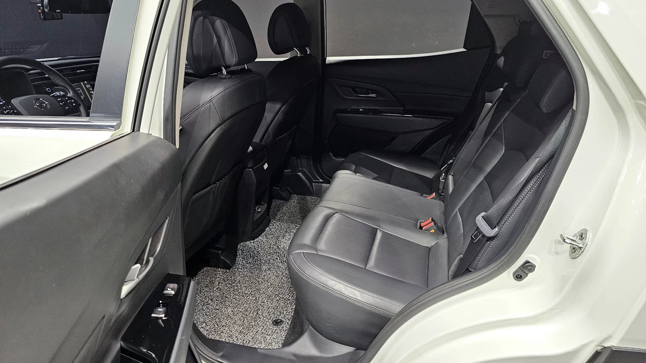 SsangYong KORANDO Gasoline 1.5 2WD C5 Plus, 2021 г. 57408 км. — фото 12