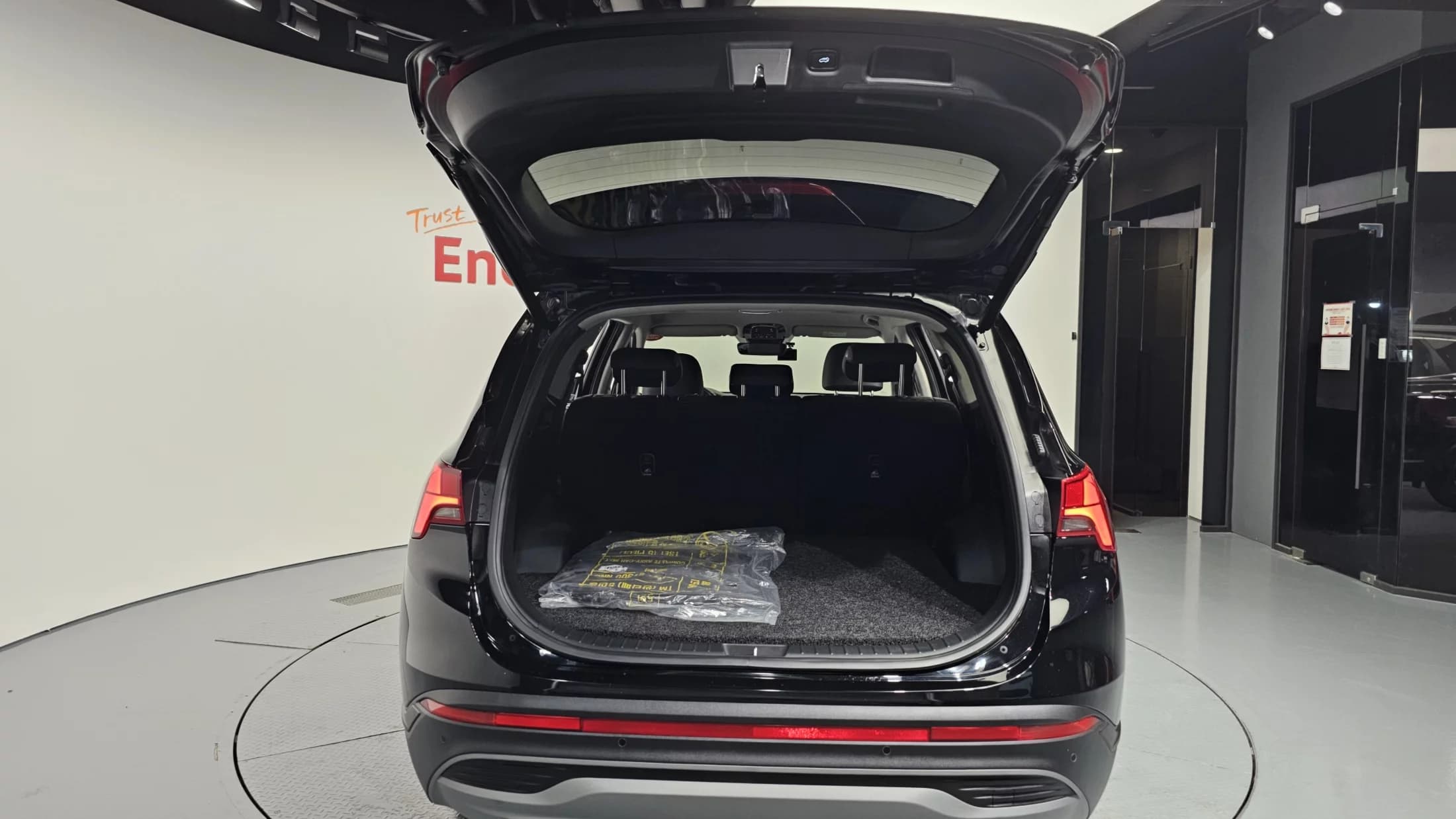 Hyundai Santa Fe Gasoline 2.5T 2WD Prestige, 2023 г. 23451 км. — фото 20