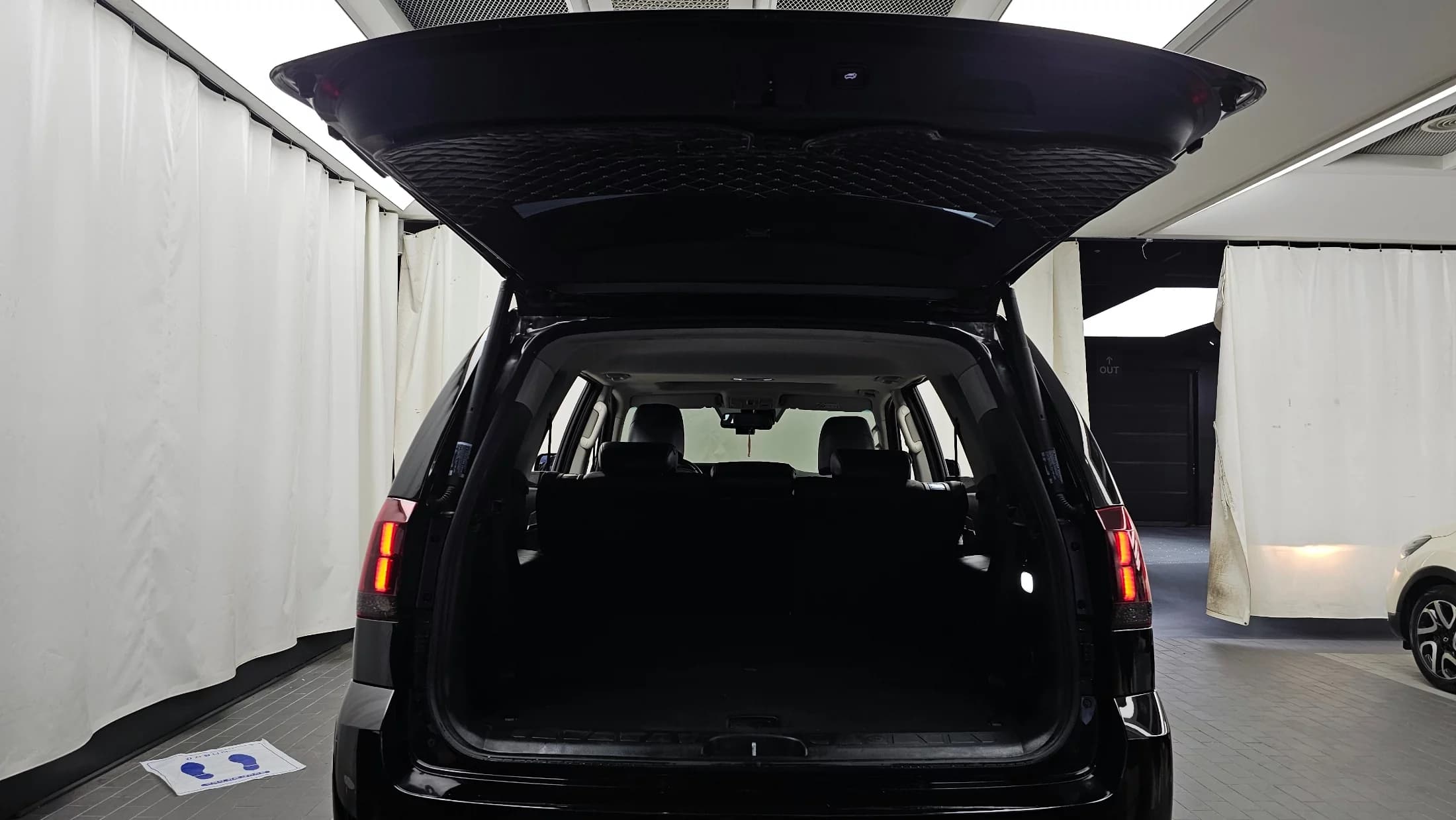 Kia Mohave Diesel 3.0 4WD 5-Seater Masters, 2021 г. 136095 км. — фото 20