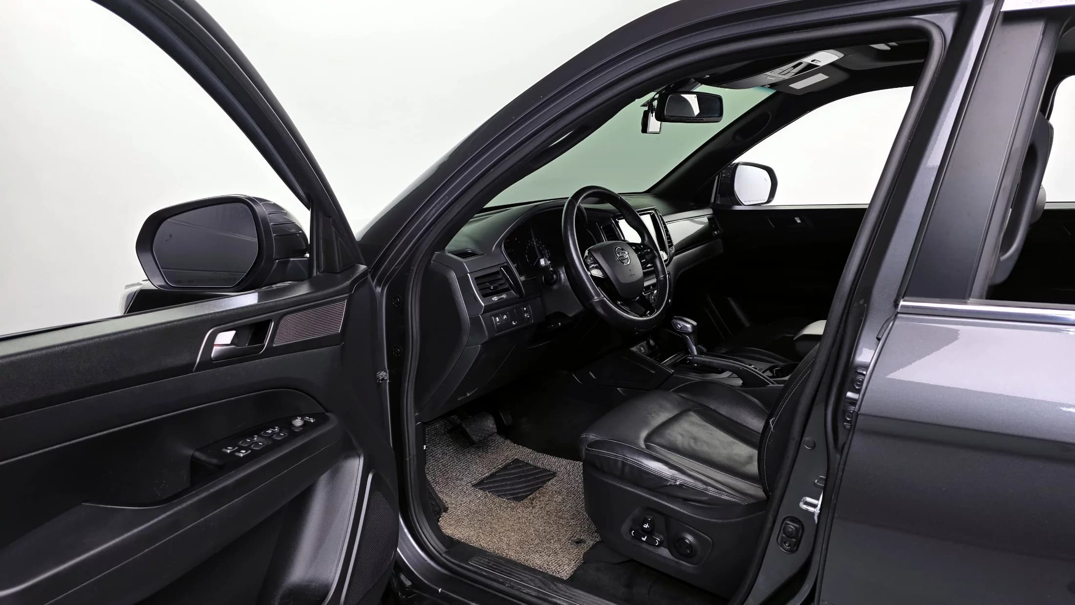 SsangYong Rexton Diesel 2.2 4WD Prestige, 2021 г. 118200 км. — фото 10