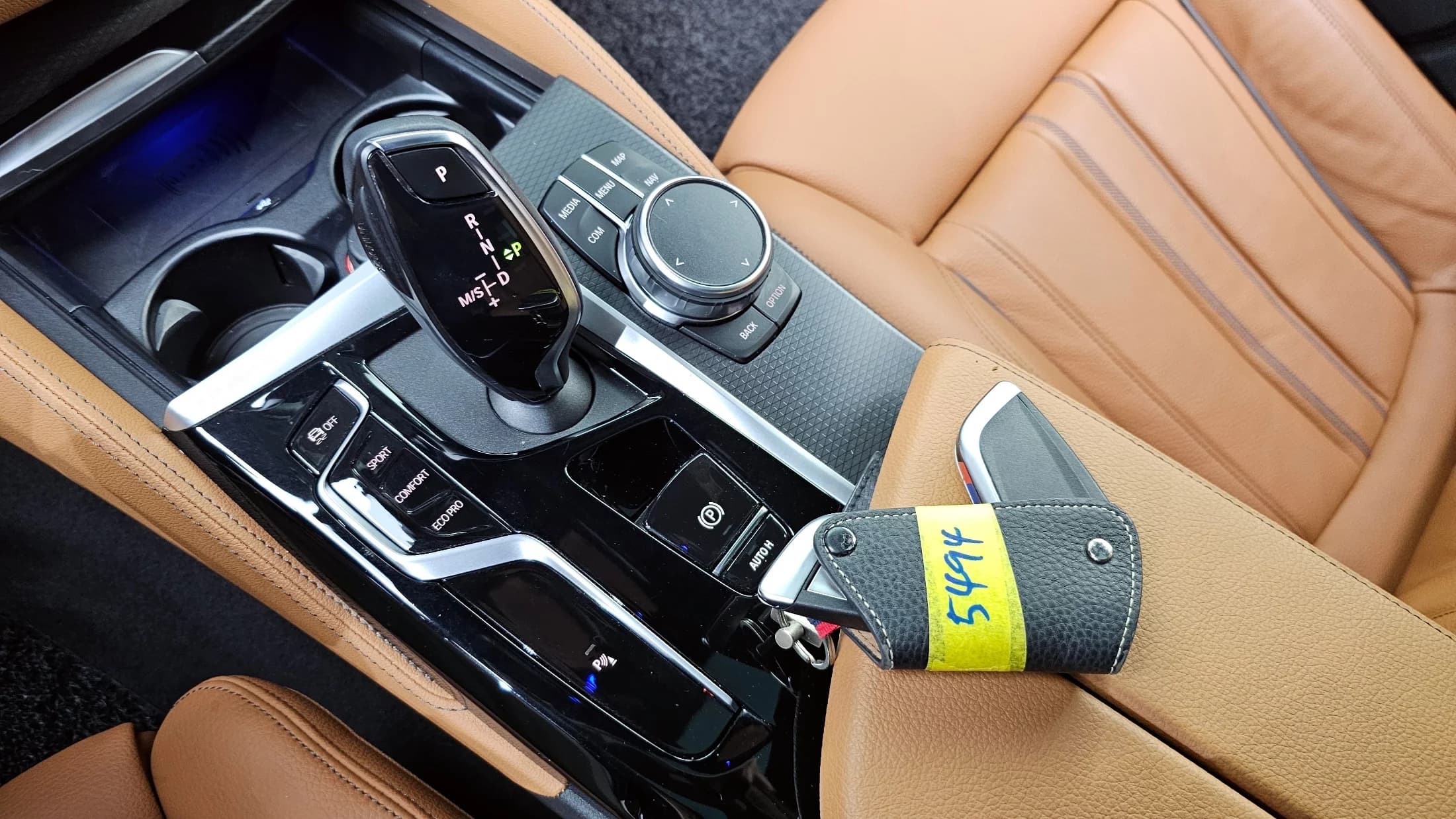 BMW 5-Series 520i M Sport, 2023 г. 18914 км. — фото 9