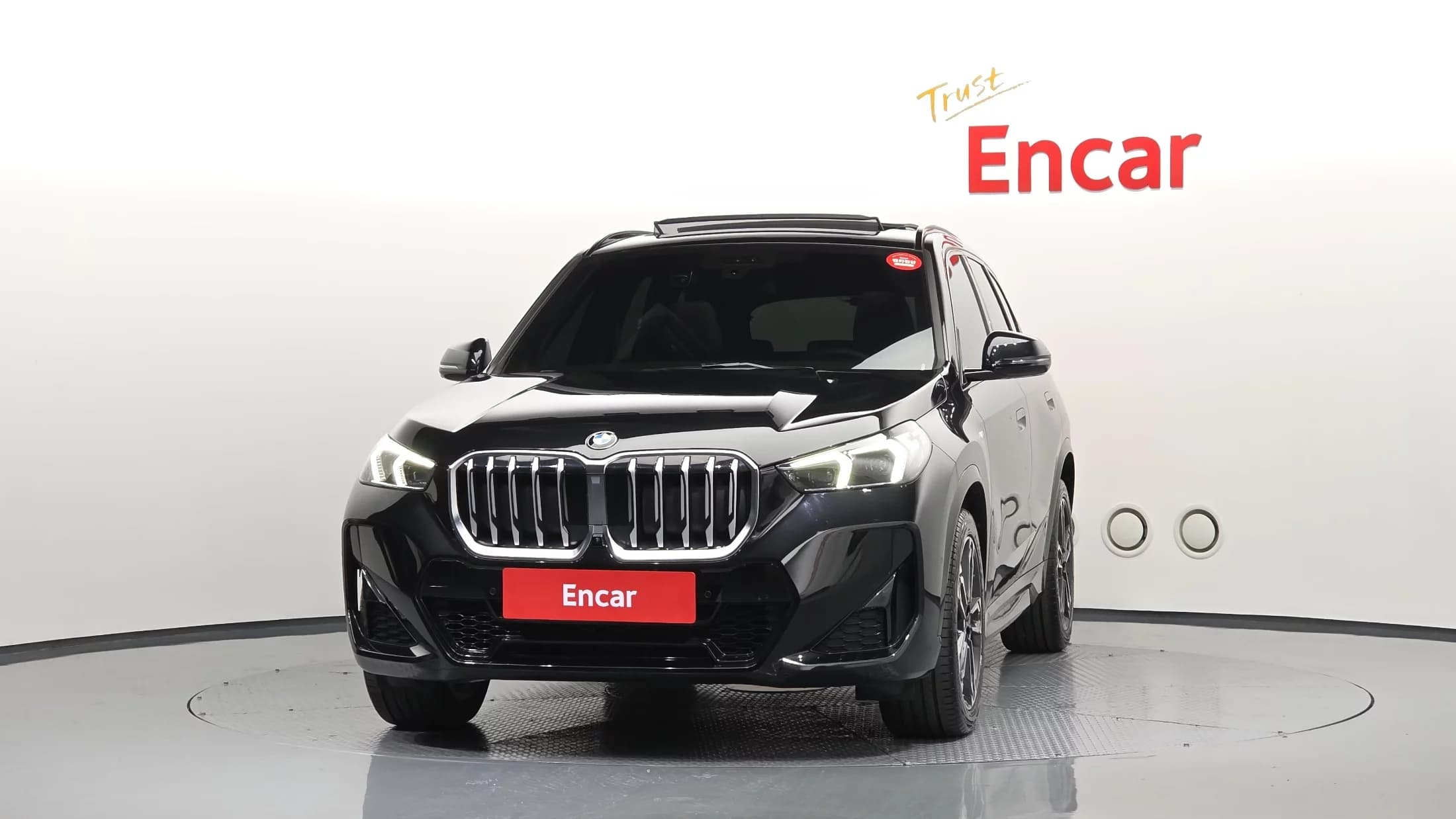 BMW X1 sDrive 20i M Sport, 2023 г. 24931 км. — фото 3