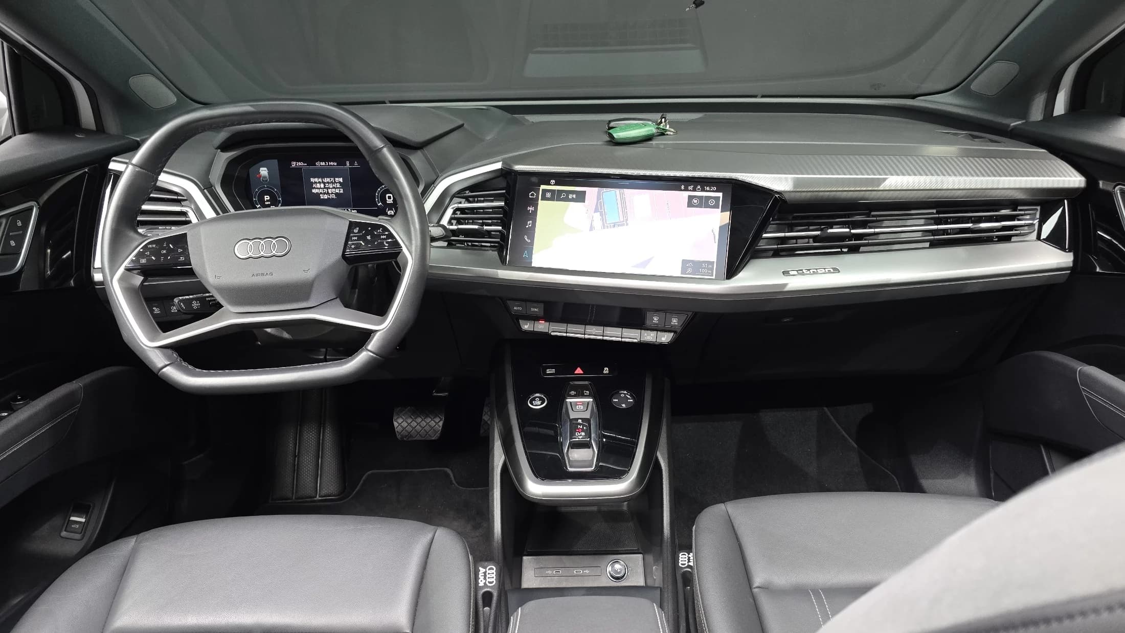 Audi Q4 e-tron 40 Premium, электромобиль, 2023 г. 48587 км. — фото 7