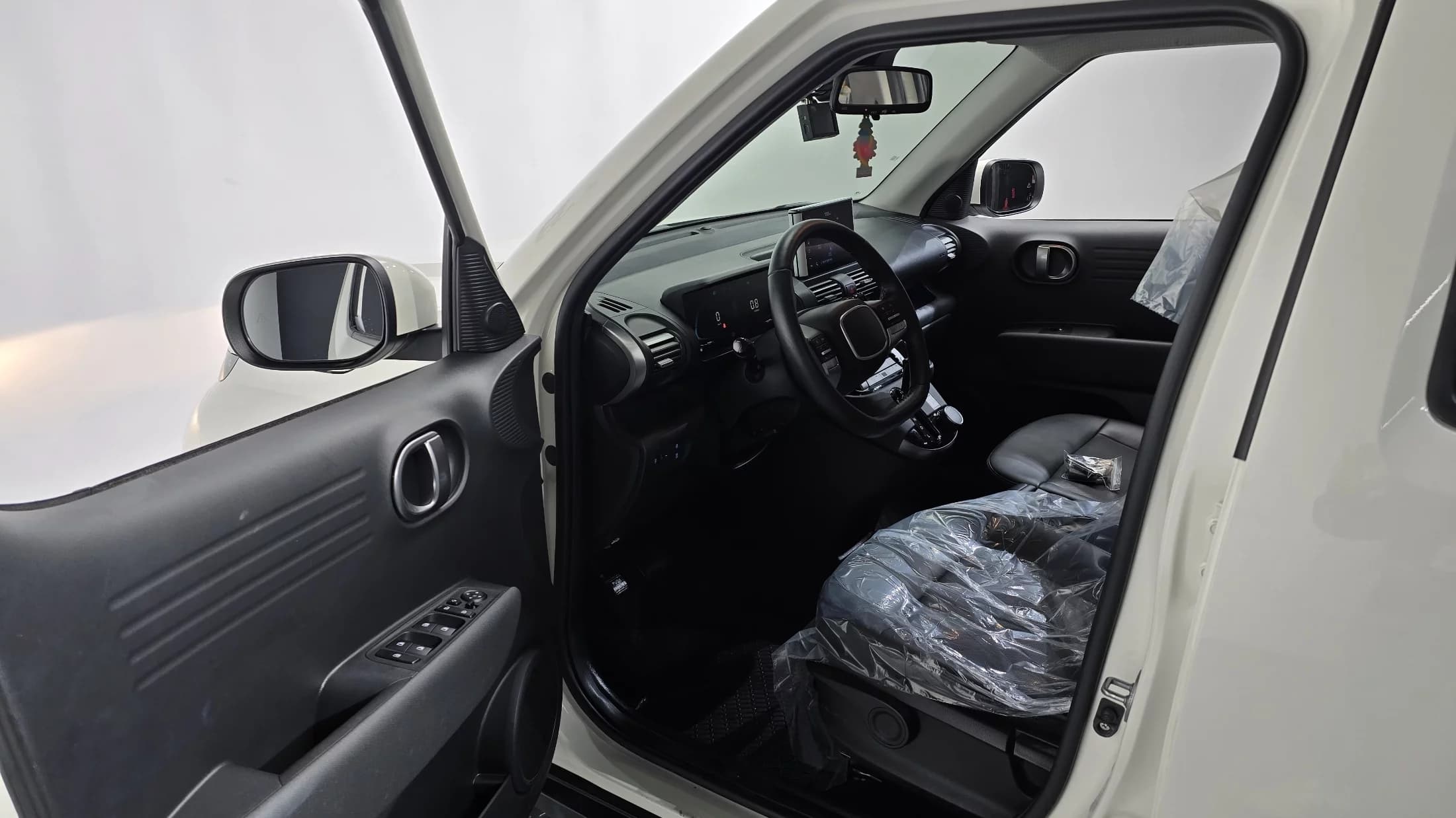 Hyundai Casper Turbo Inspiration, 2023 г. 16064 км. — фото 10