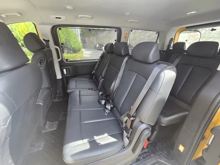 Hyundai Staria L3.5 어린이보호차 11-Seater, 2024 г. 14102 км. — фото 12