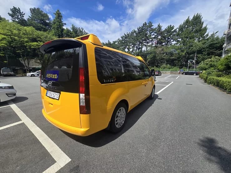 Hyundai Staria L3.5 어린이보호차 11-Seater, 2024 г. 14102 км. — фото 4