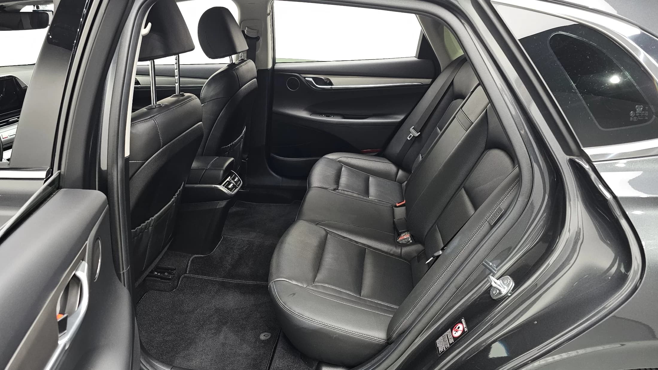 Hyundai Grandeur 2.5 Premium, 2021 г. 65427 км. — фото 12