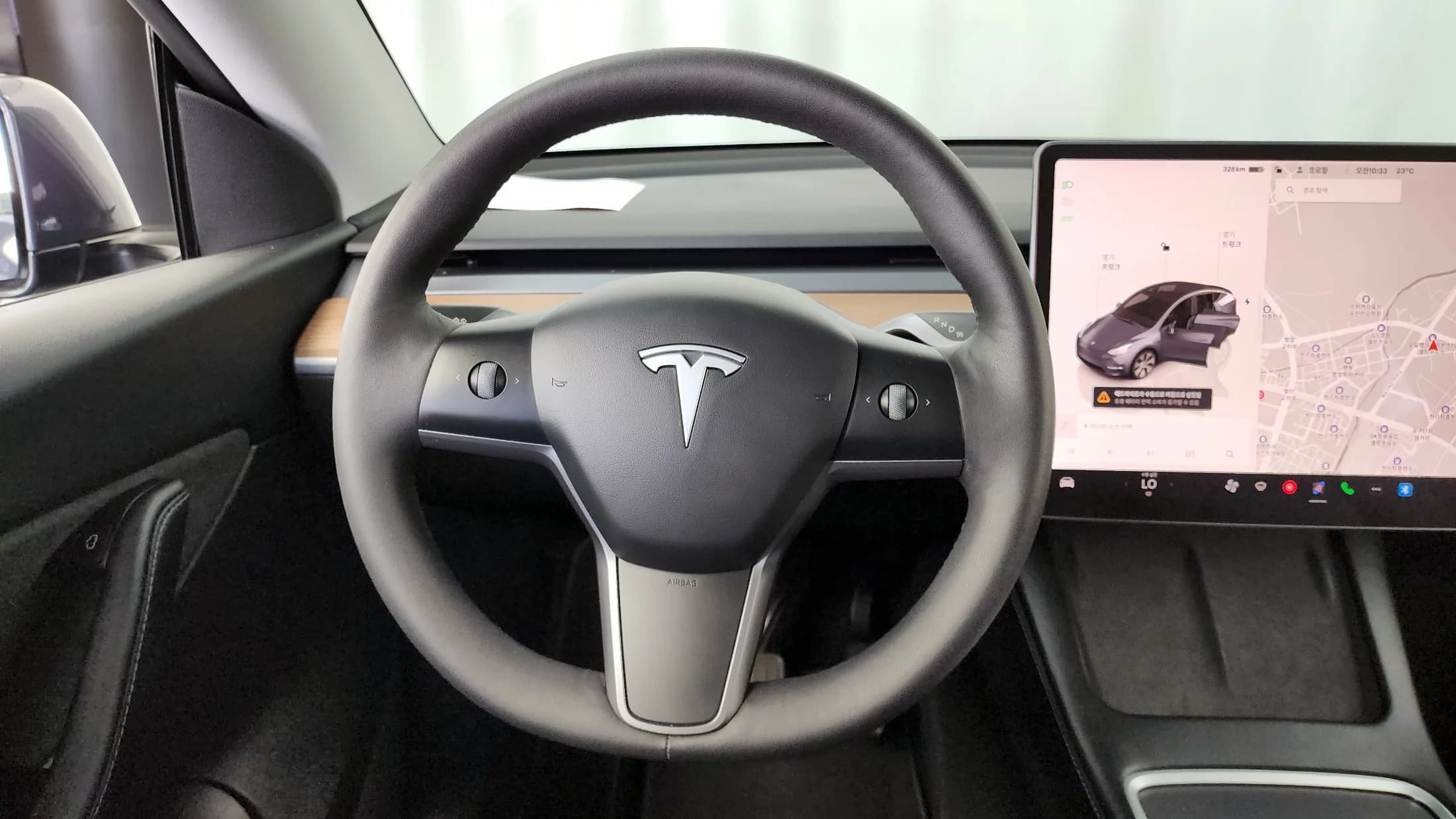Tesla Model Y Long Range, электромобиль, 2022 г. 26648 км. — фото 13