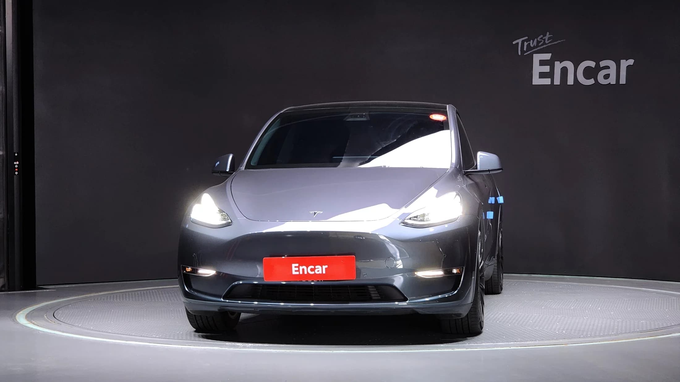 Tesla Model Y Long Range, электромобиль, 2022 г. 26648 км. — фото 3