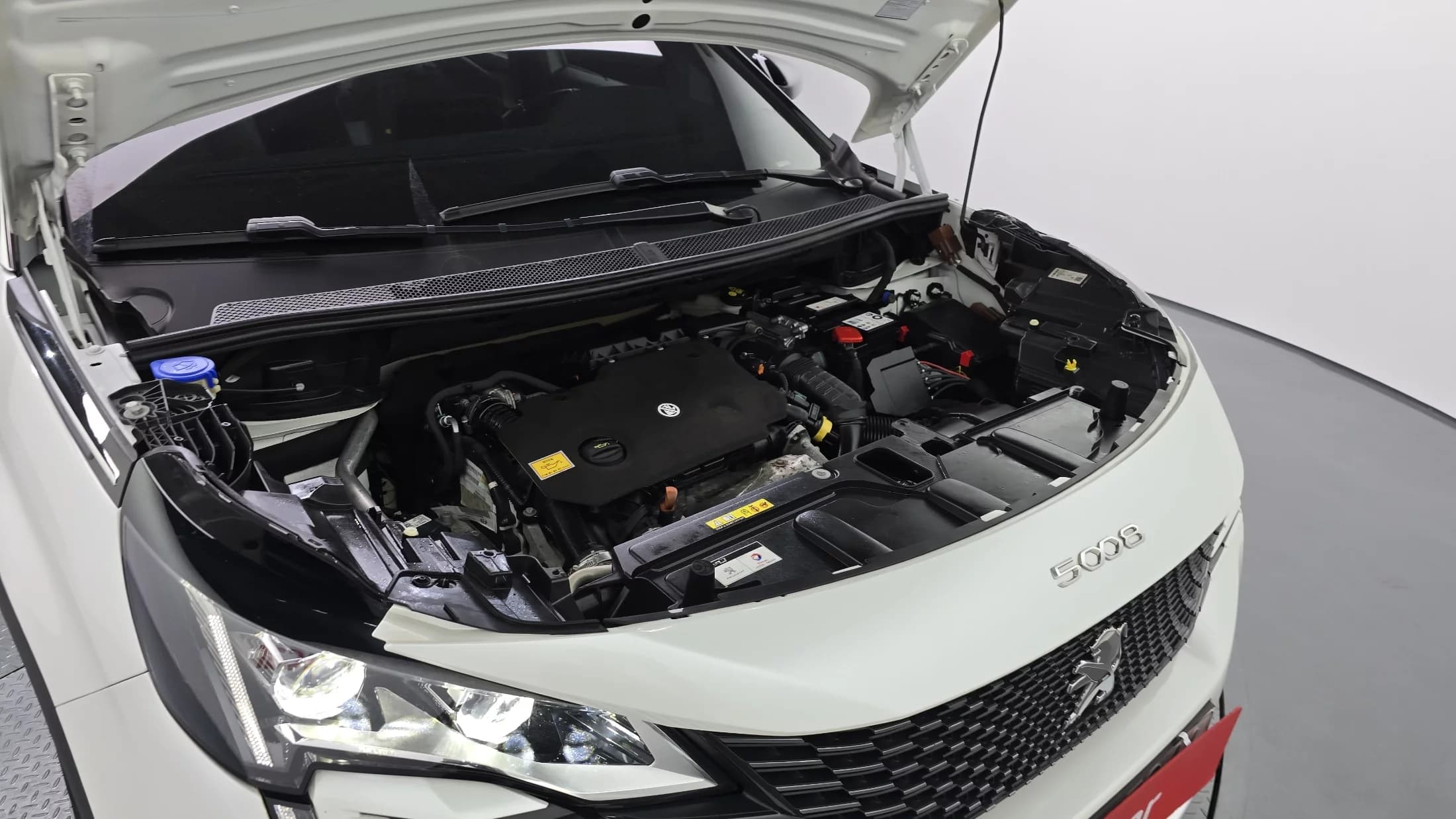 Peugeot 5008 1.5 BlueHDi GT, 2022 г. 84537 км. — фото 6
