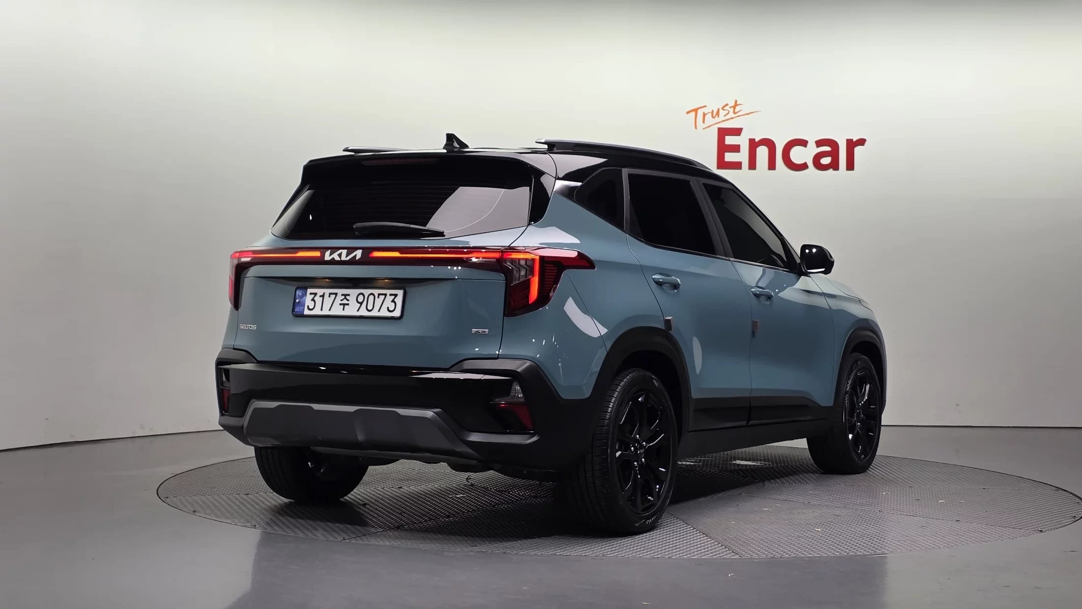 Kia Seltos Gasoline 1.6 Turbo 4WD Gravity, 2023 г. 21840 км. — фото 2