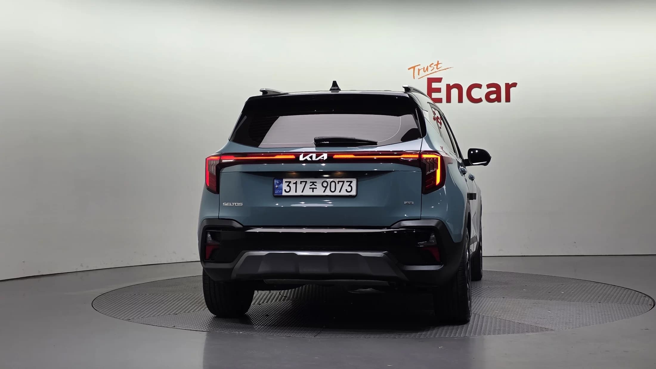 Kia Seltos Gasoline 1.6 Turbo 4WD Gravity, 2023 г. 21840 км. — фото 4