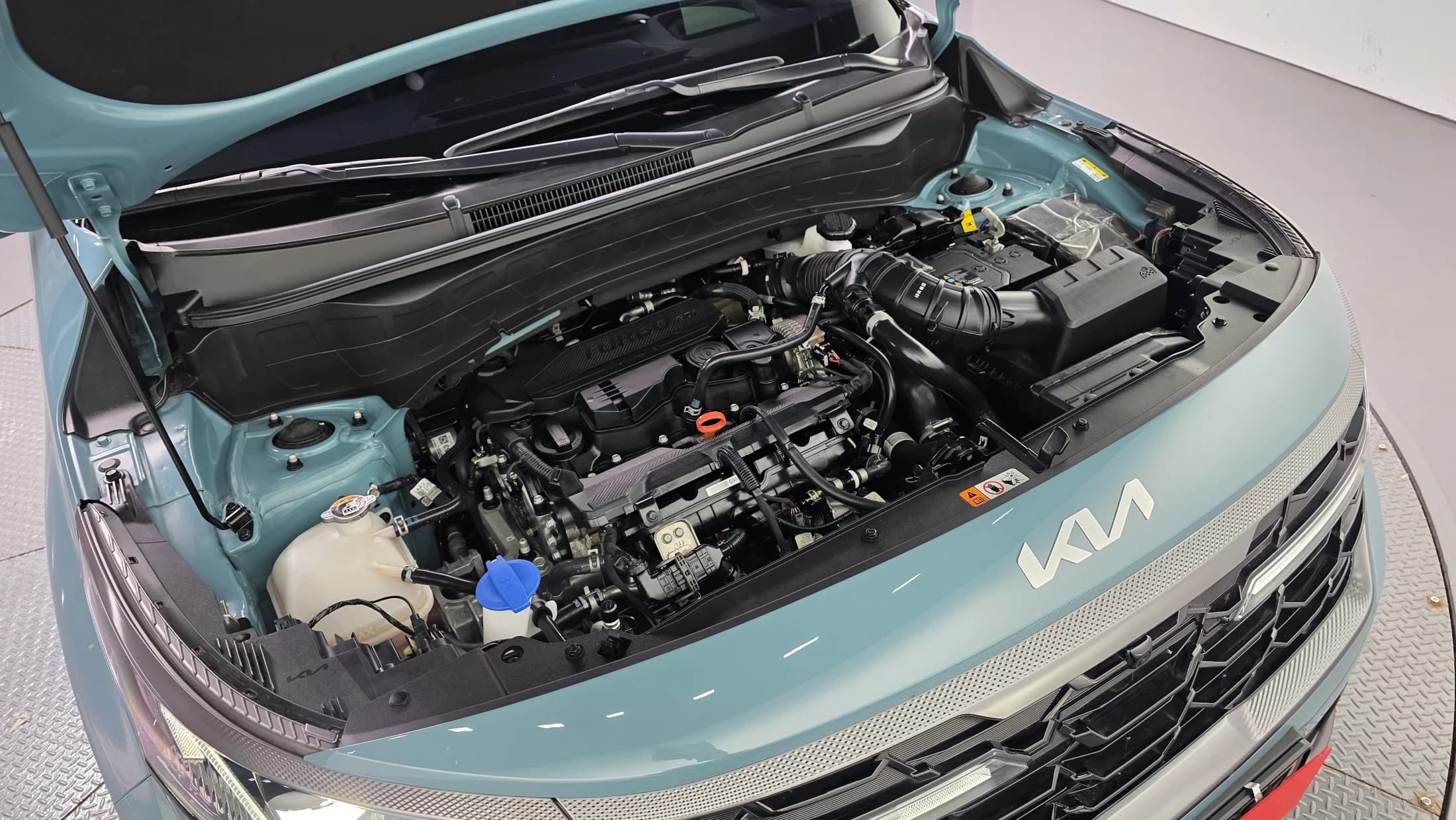 Kia Seltos Gasoline 1.6 Turbo 4WD Gravity, 2023 г. 21840 км. — фото 6