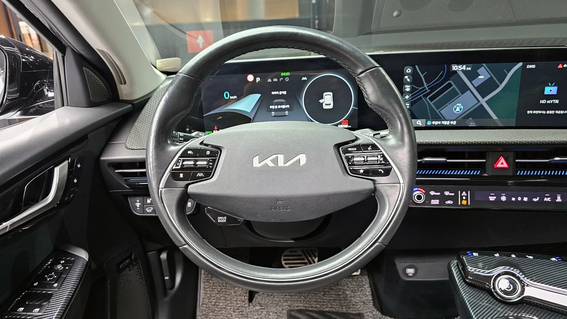 Kia EV6 Long Range 4WD Earth, электромобиль, 2021 г. 69110 км. — фото 13
