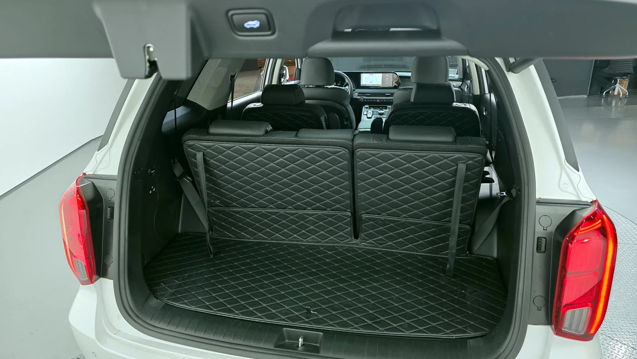 Hyundai Palisade Diesel 2.2 2WD Prestige, 2023 г. 45534 км. — фото 20