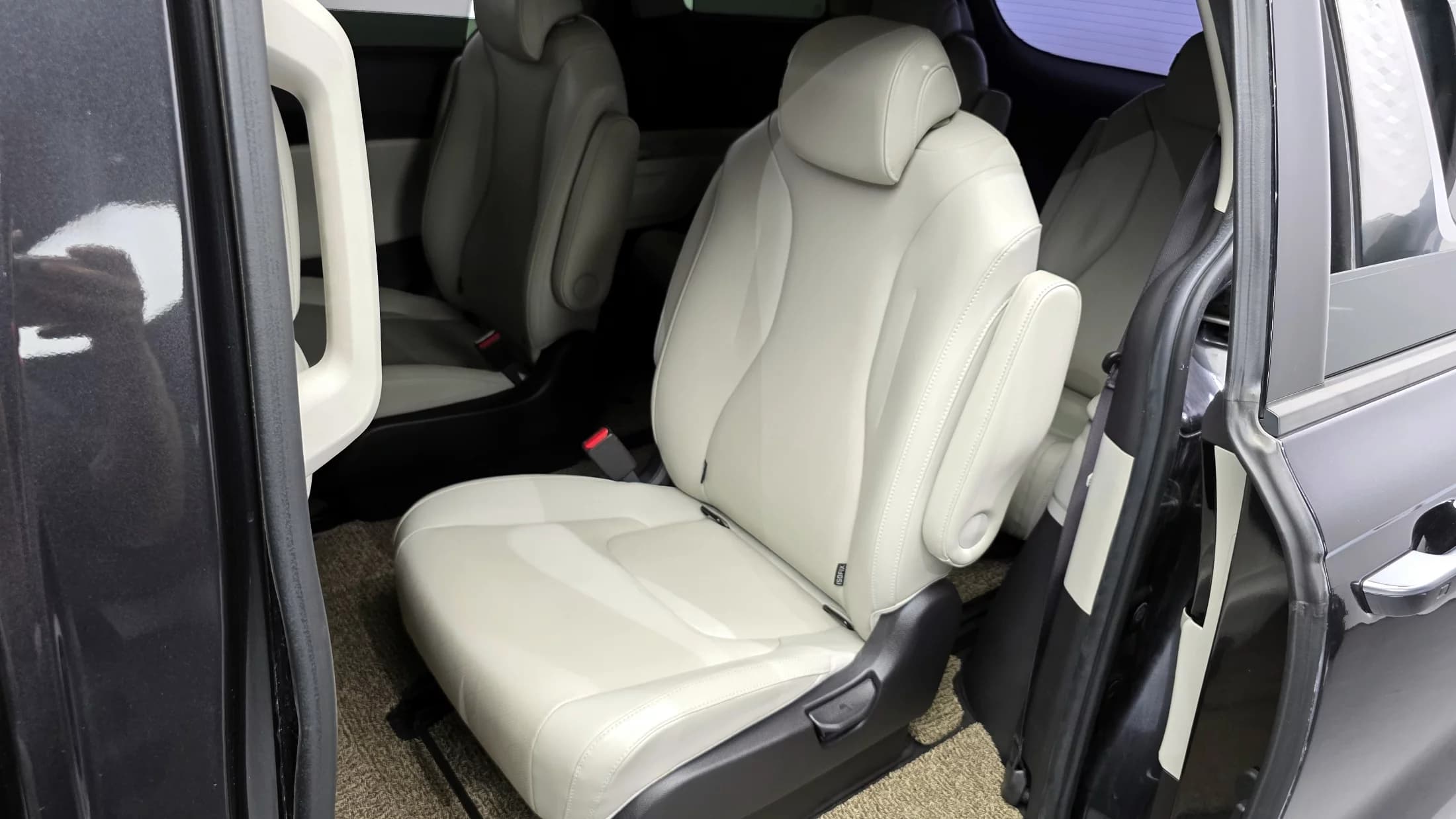 Kia Carnival Gasoline 9-Seater Noblesse, 2021 г. 72704 км. — фото 11