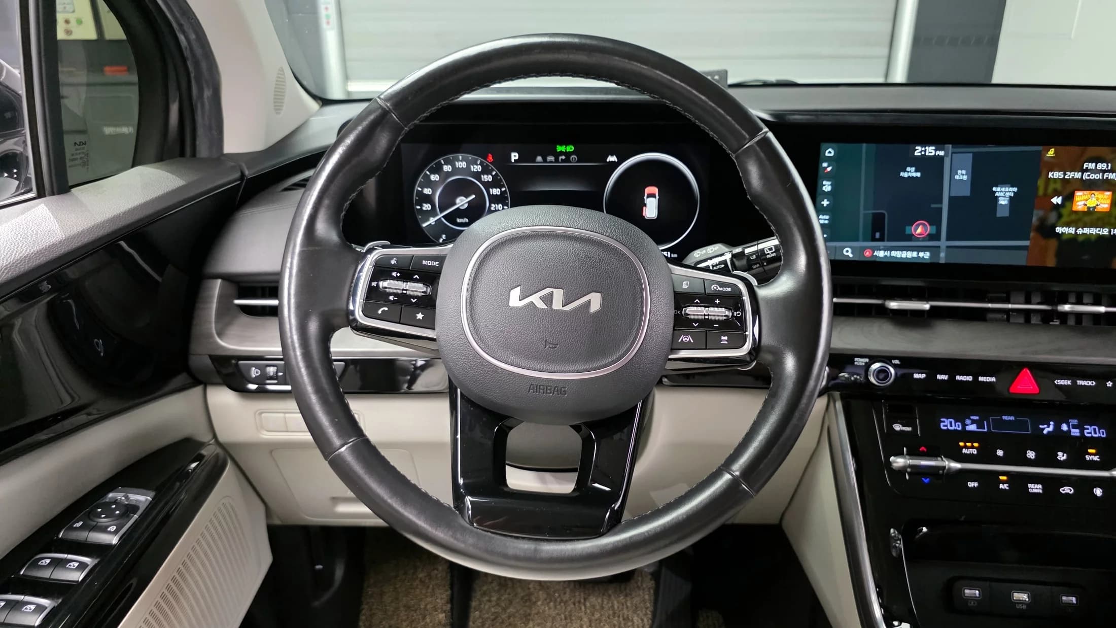 Kia Carnival Gasoline 9-Seater Noblesse, 2021 г. 72704 км. — фото 13
