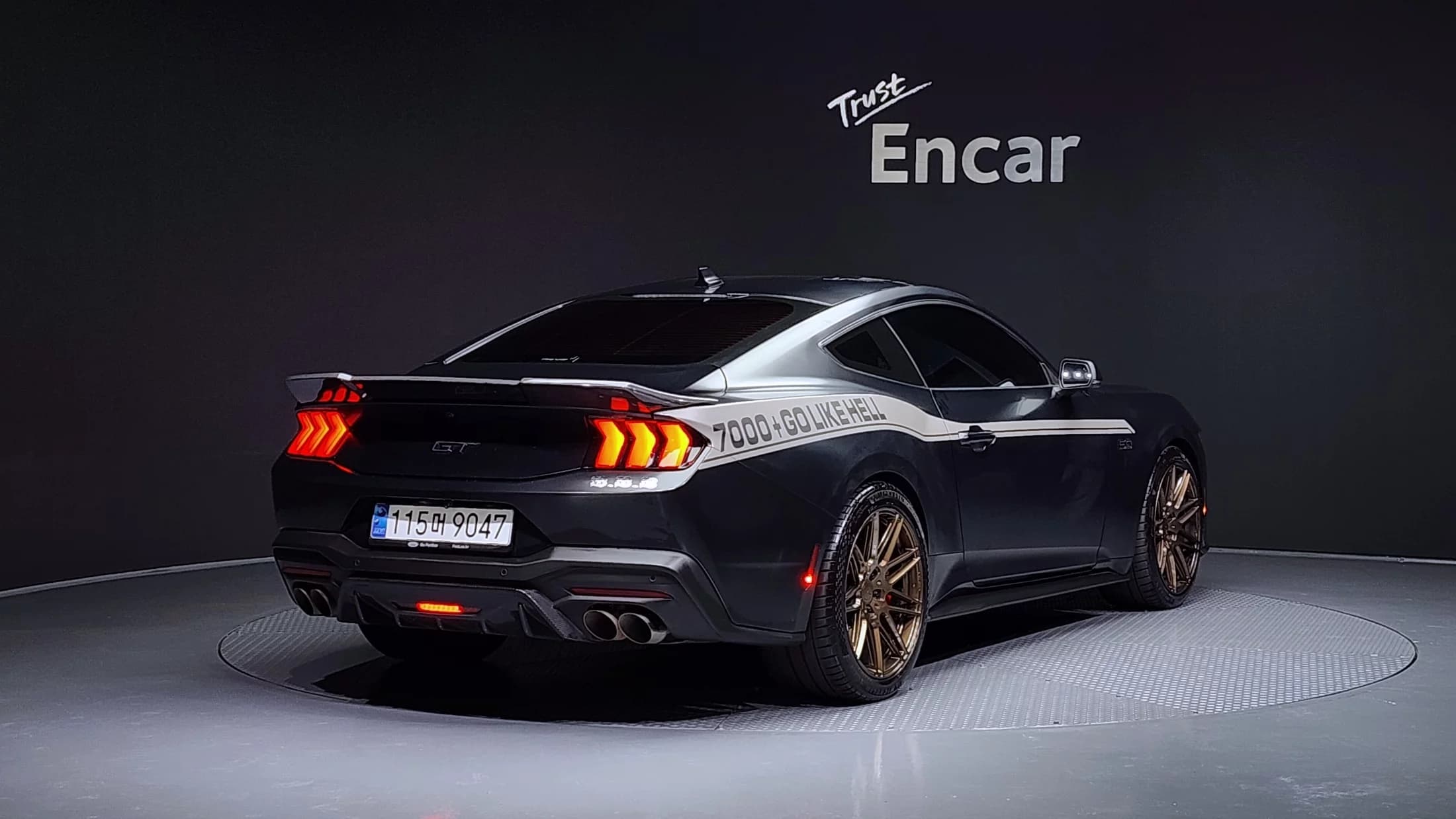 Ford MUSTANG 5.0 GT Premium Coupe, 2024 г. 37036 км. — фото 2
