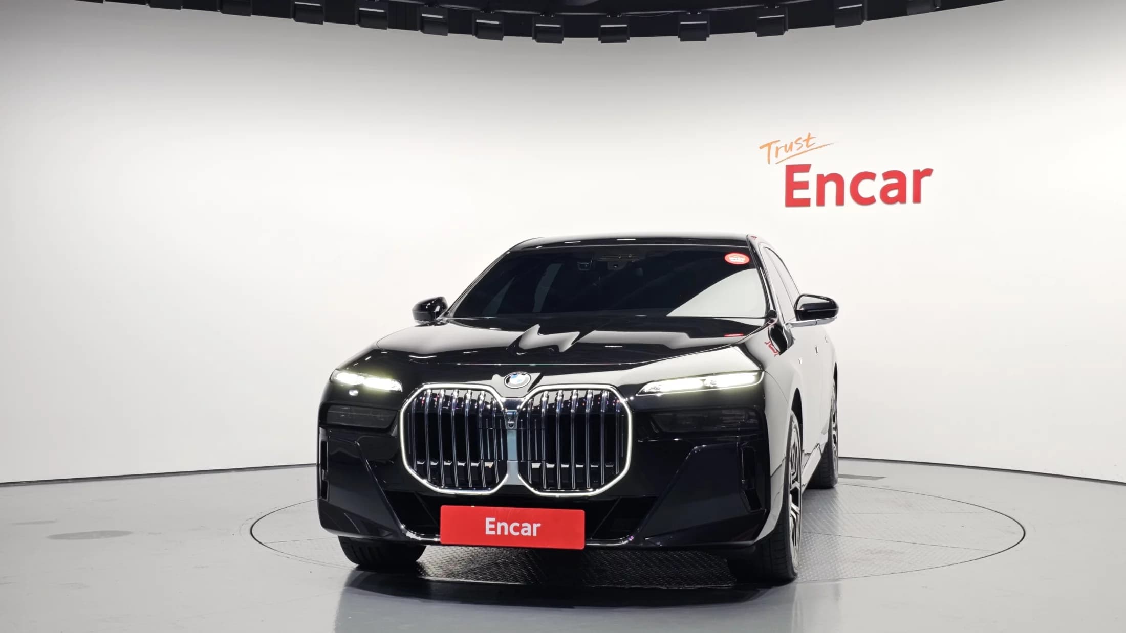 BMW 7-Series 740i sDrive M Sport, 2023 г. 21919 км. — фото 3