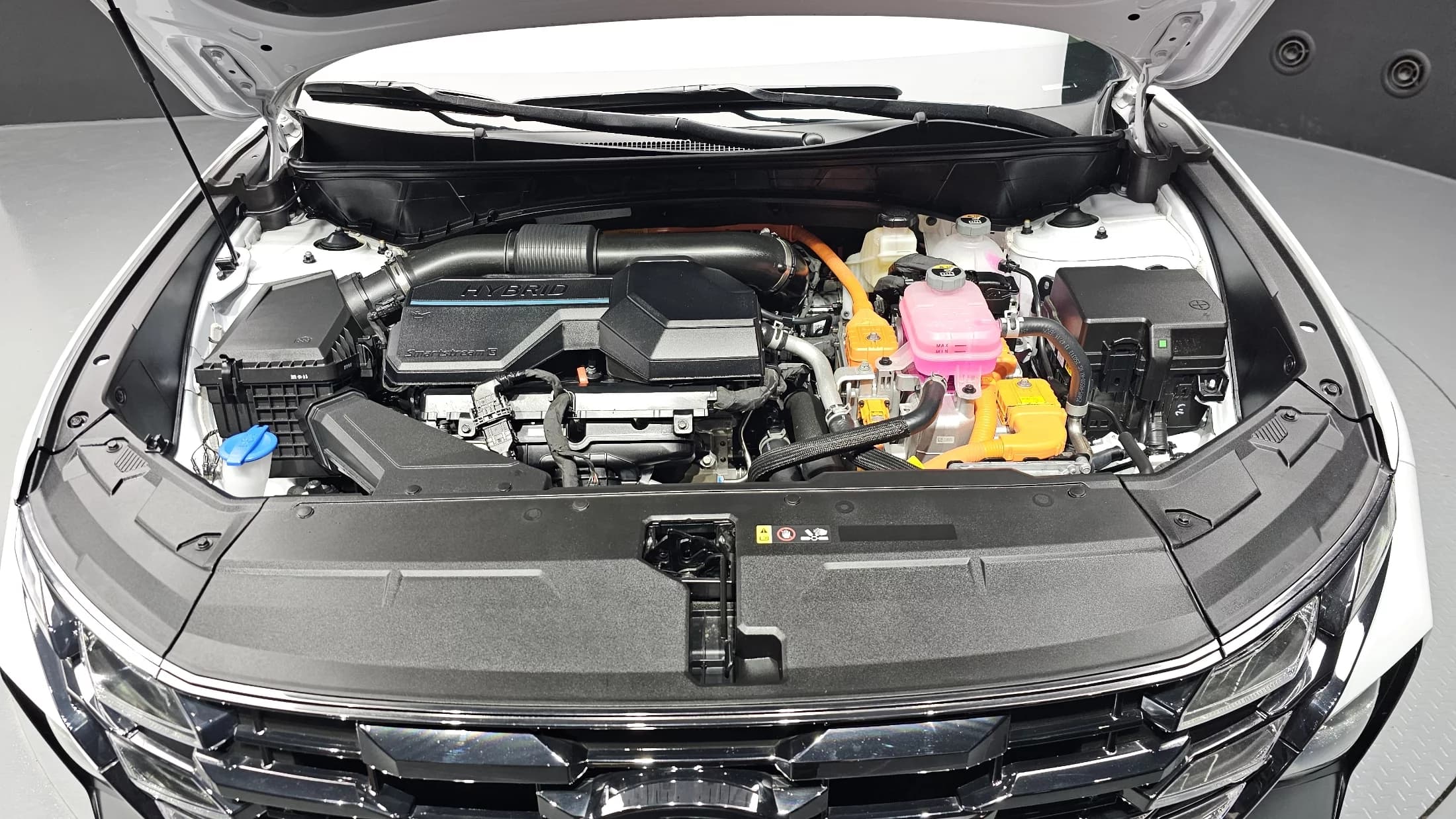 Hyundai Tucson HEV 1.6 2WD Modern, гибрид, 2025 г. 10046 км. — фото 6
