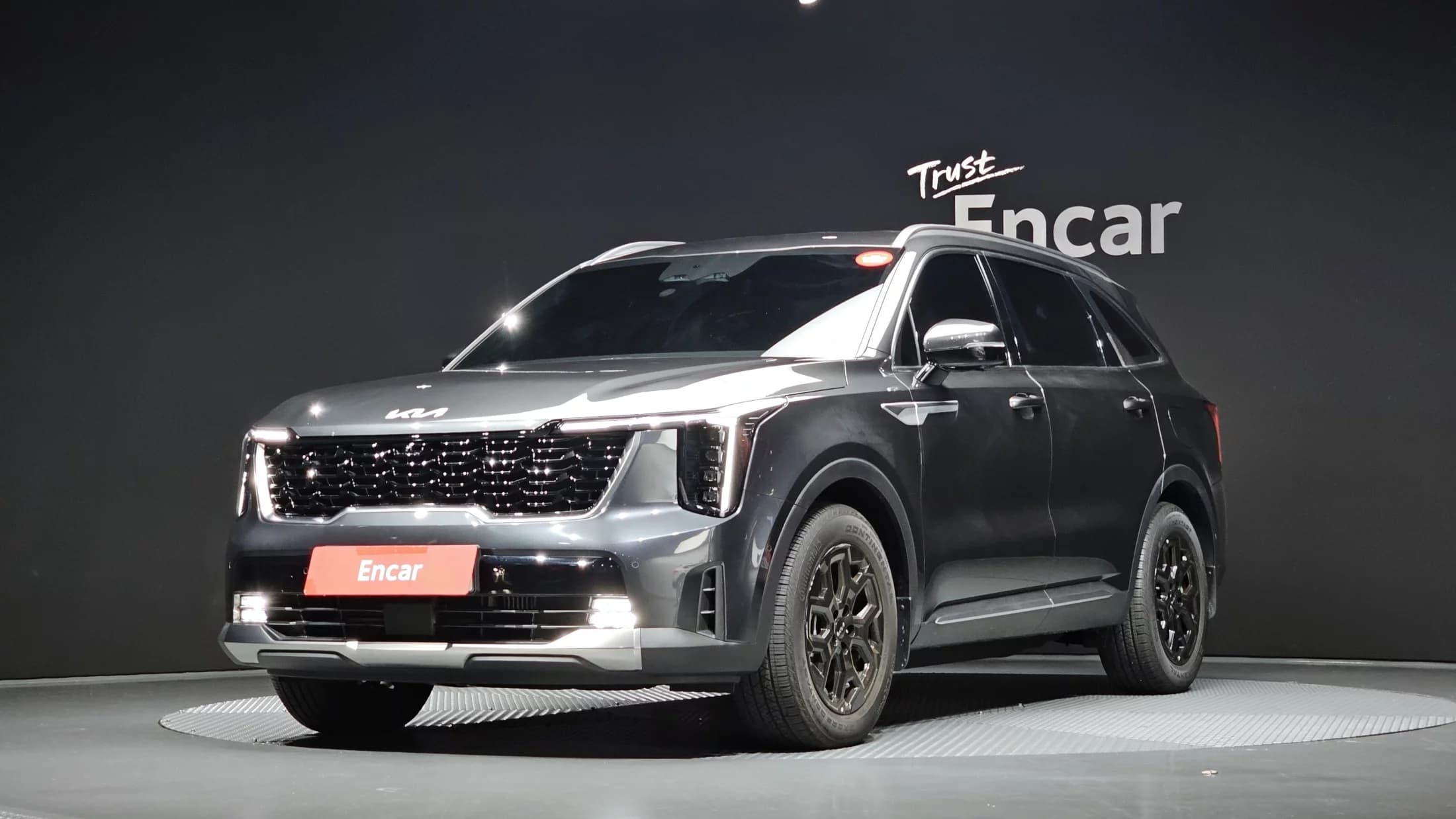 Kia Sorento HEV 1.6 2WD Signature, гибрид, 2023 г. 17501 км.