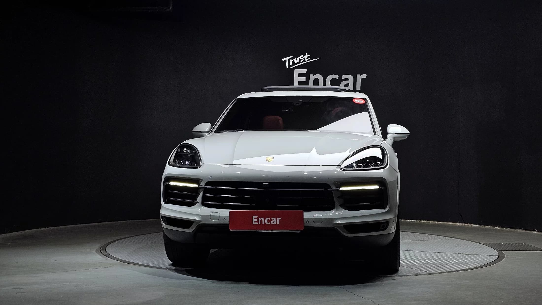Porsche CAYENNE 3.0 PLATINUM EDITION, 2023 г. 34915 км. — фото 3