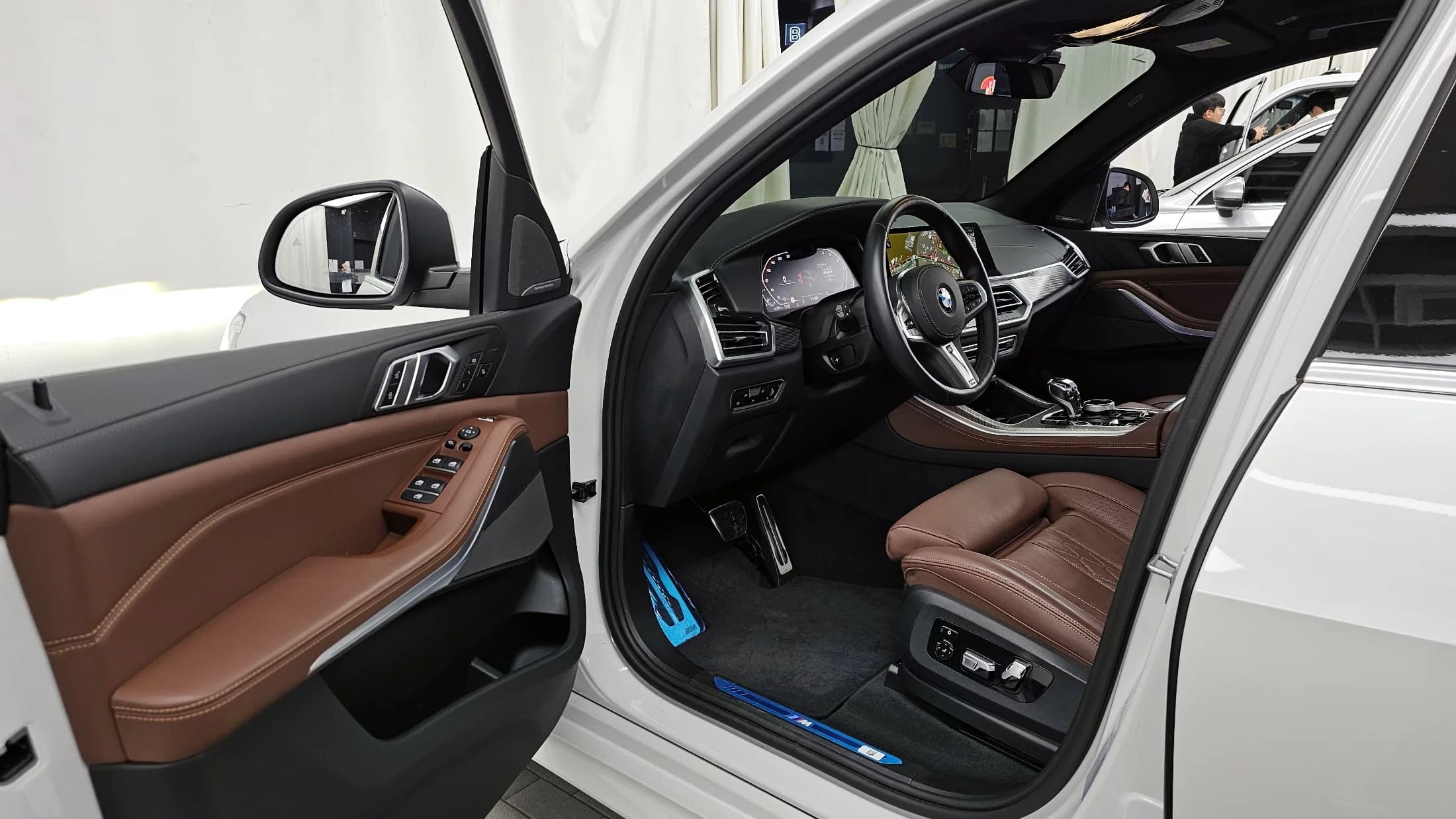 BMW X5 xDrive 40i M Sport, 2023 г. 13435 км. — фото 10