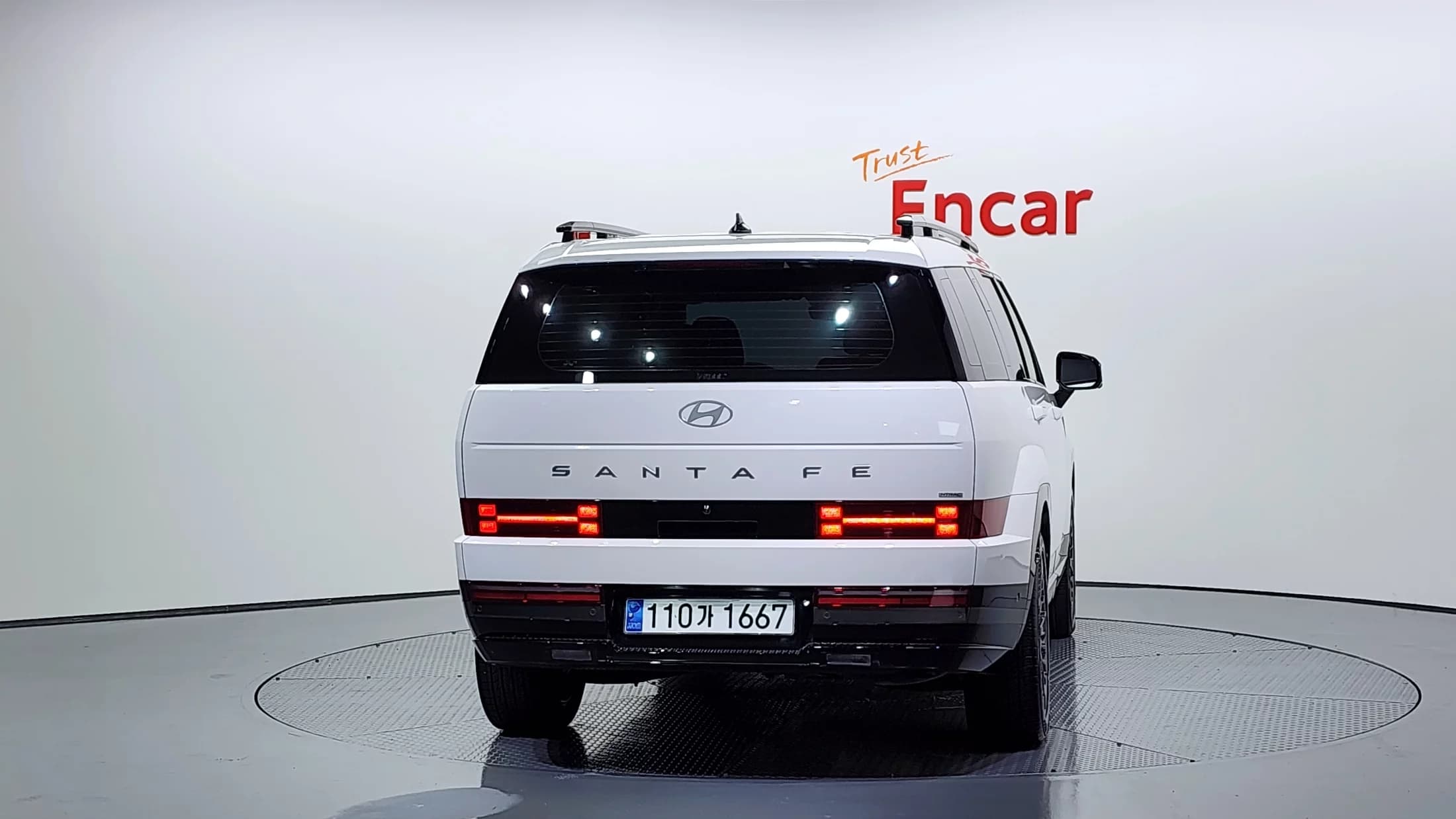 Hyundai Santa Fe HEV 1.6 4WD Calligraphy, гибрид, 2023 г. 15714 км. — фото 4
