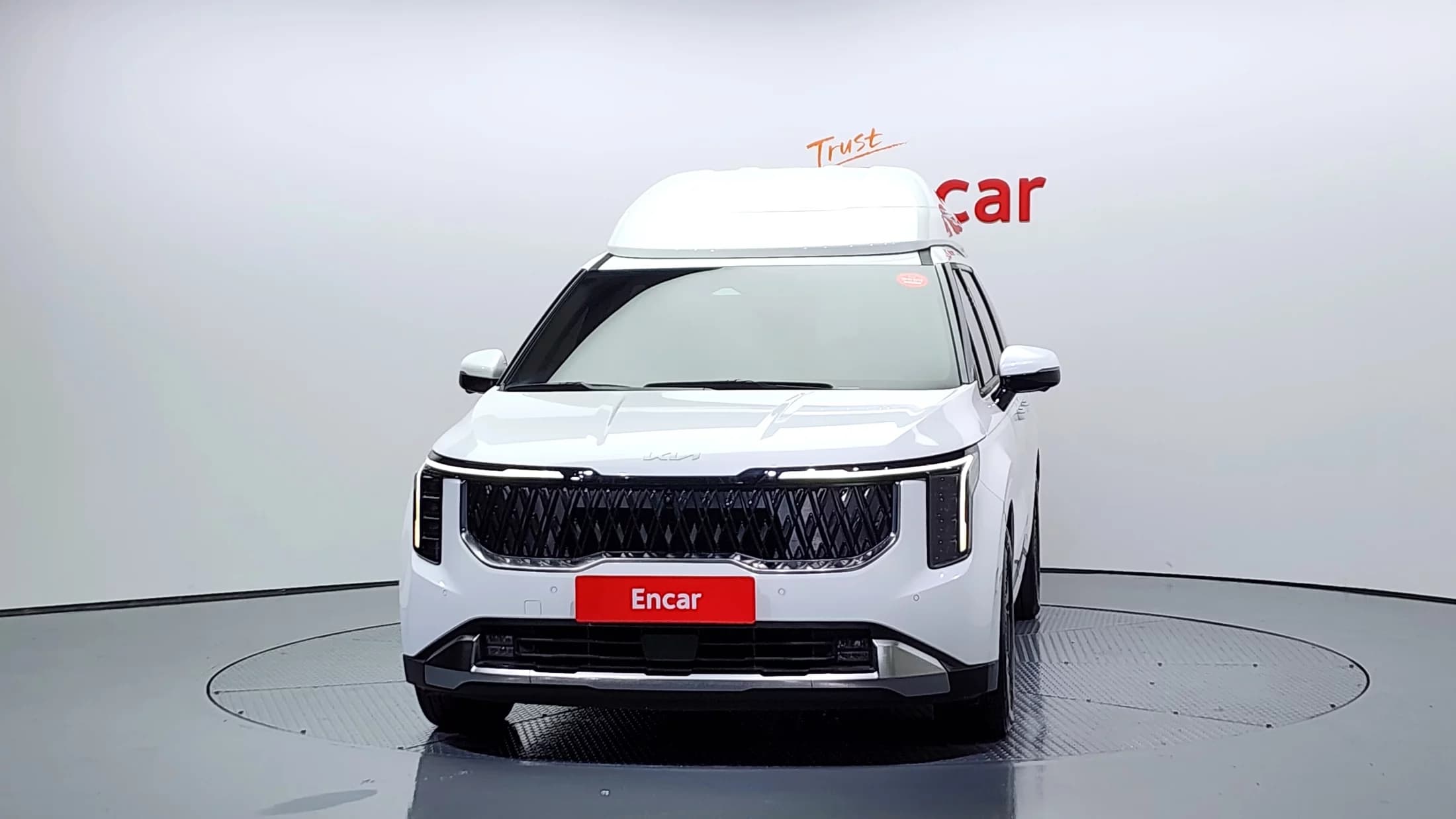 Kia Carnival Gasoline 7-Seater Hi Limousine Signature, 2024 г. 24042 км. — фото 3