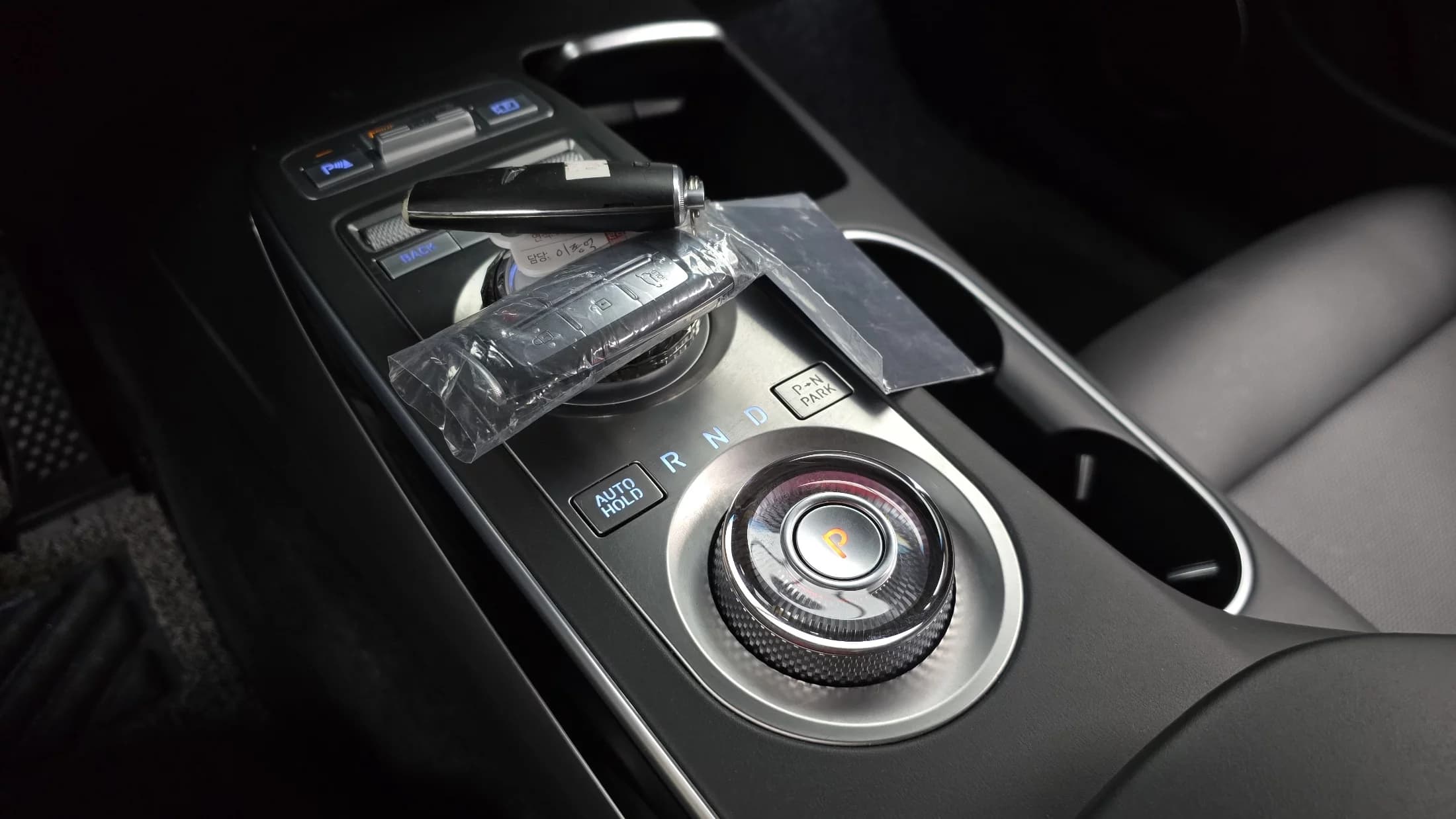 Genesis GV70 2.5T Gasoline AWD, 2023 г. 27689 км. — фото 9