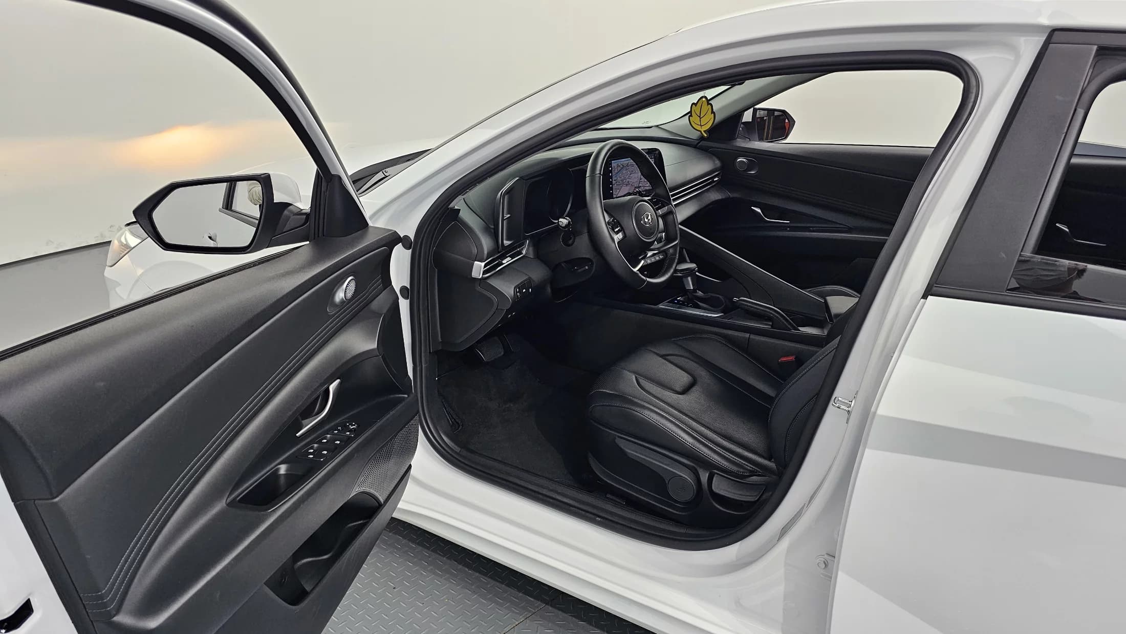 Hyundai AVANTE (Хендай Элантра) 1.6 Smart, 2021 г. 30169 км. — фото 11