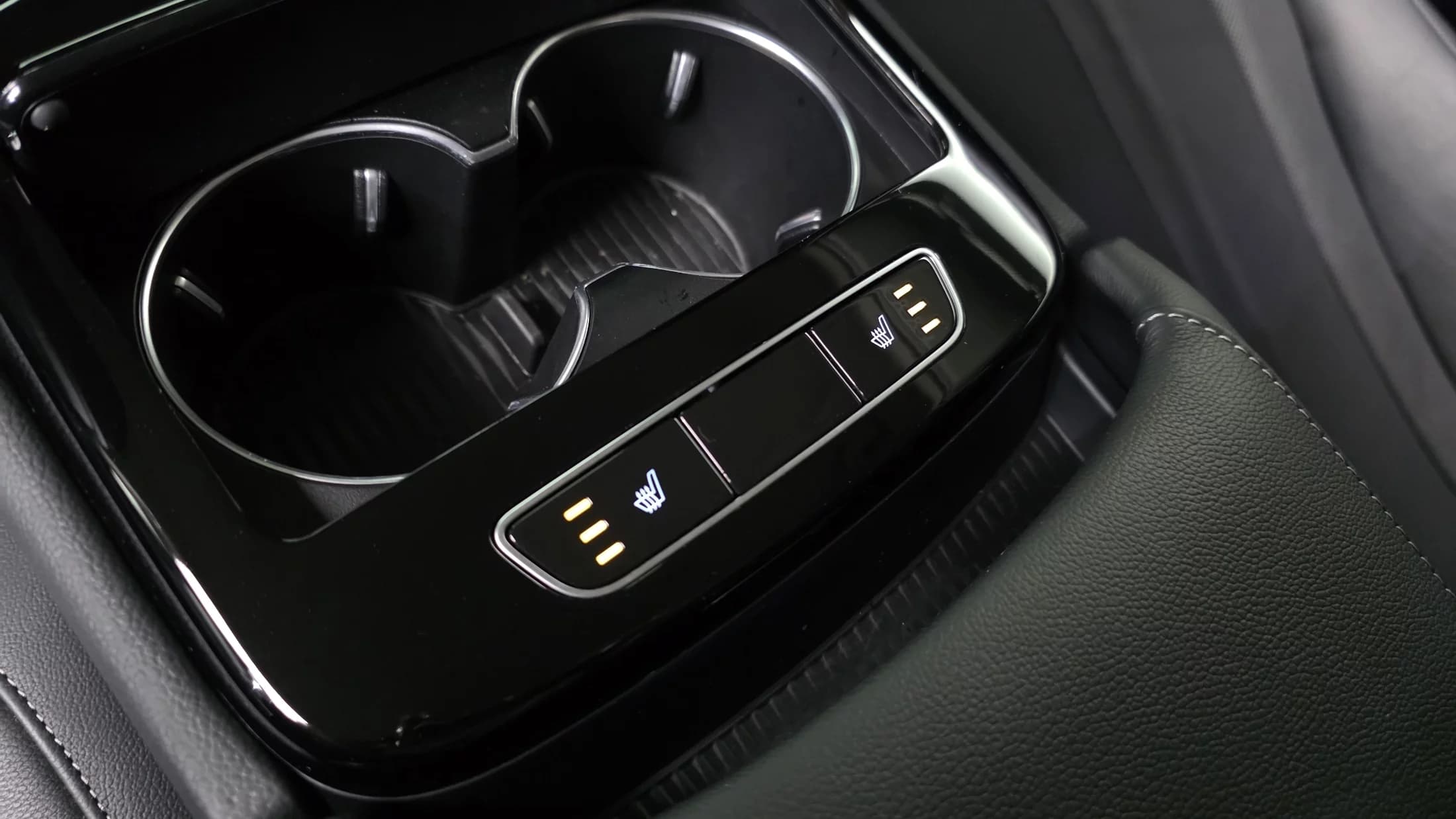 Genesis G80 Gasoline 2.5 Turbo AWD, 2021 г. 75208 км. — фото 18