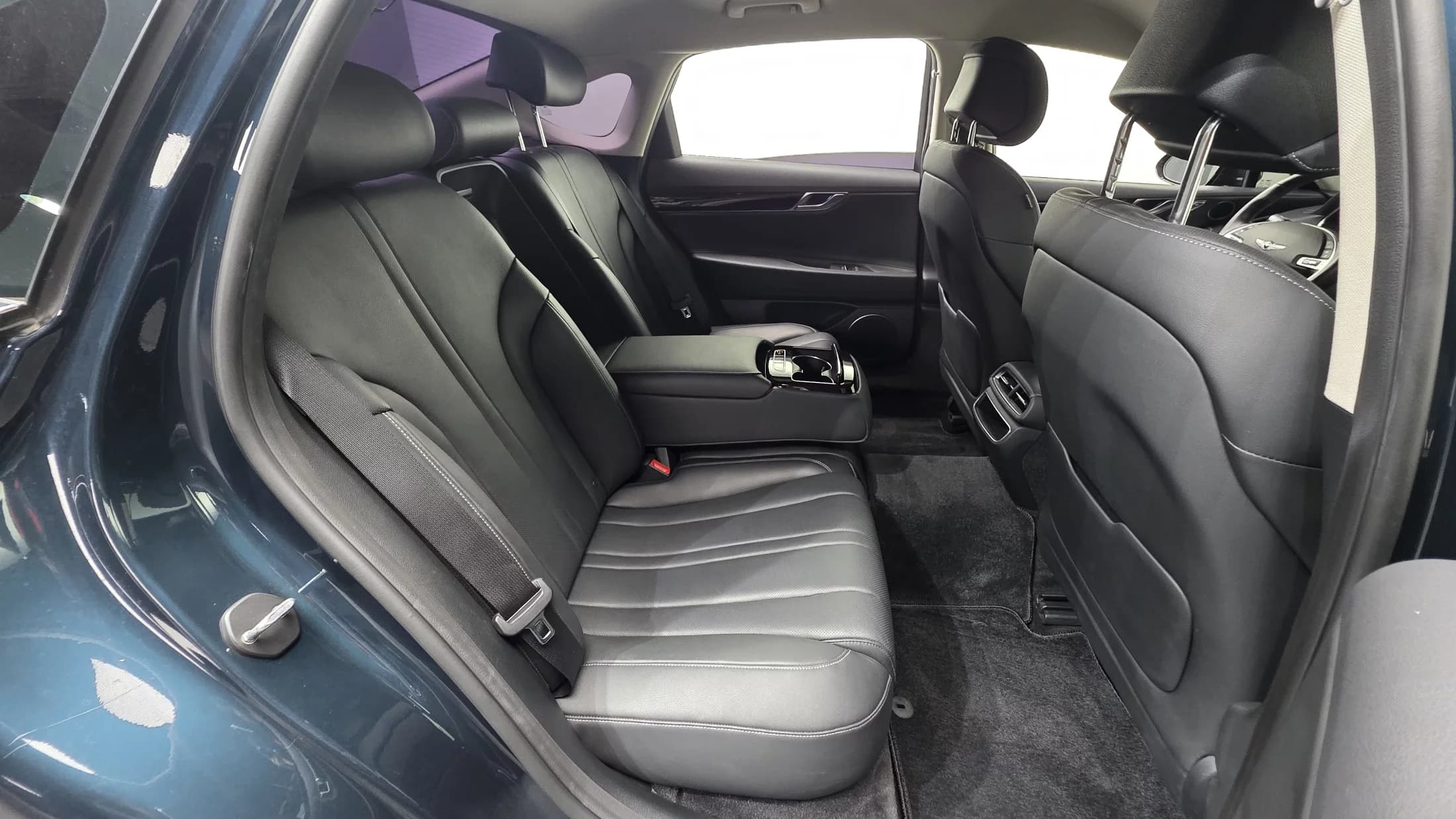 Genesis G80 Gasoline 2.5 Turbo AWD, 2021 г. 75208 км. — фото 19