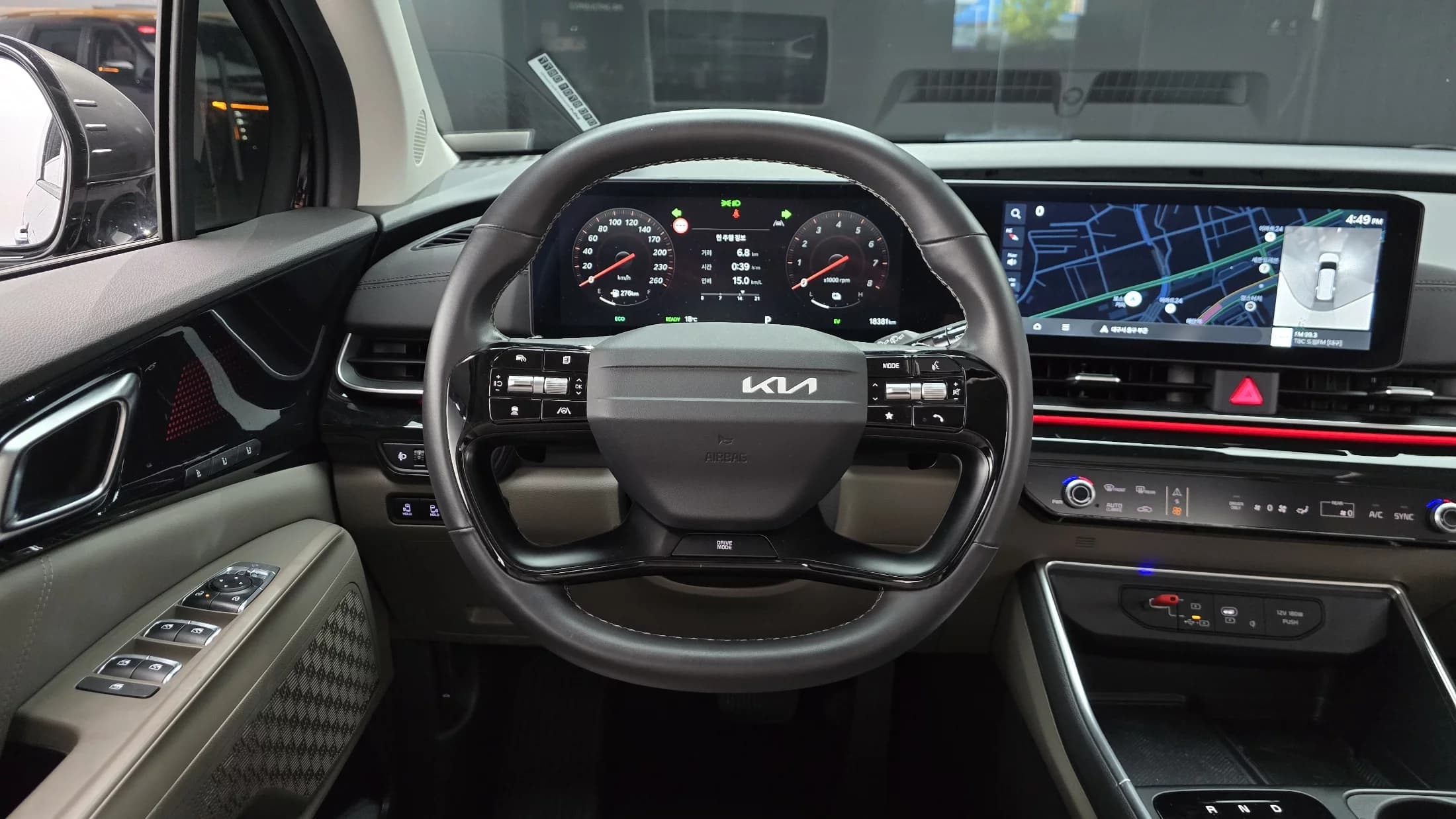 Kia Carnival HEV 7seater Gravity, гибрид, 2024 г. 18430 км. — фото 13