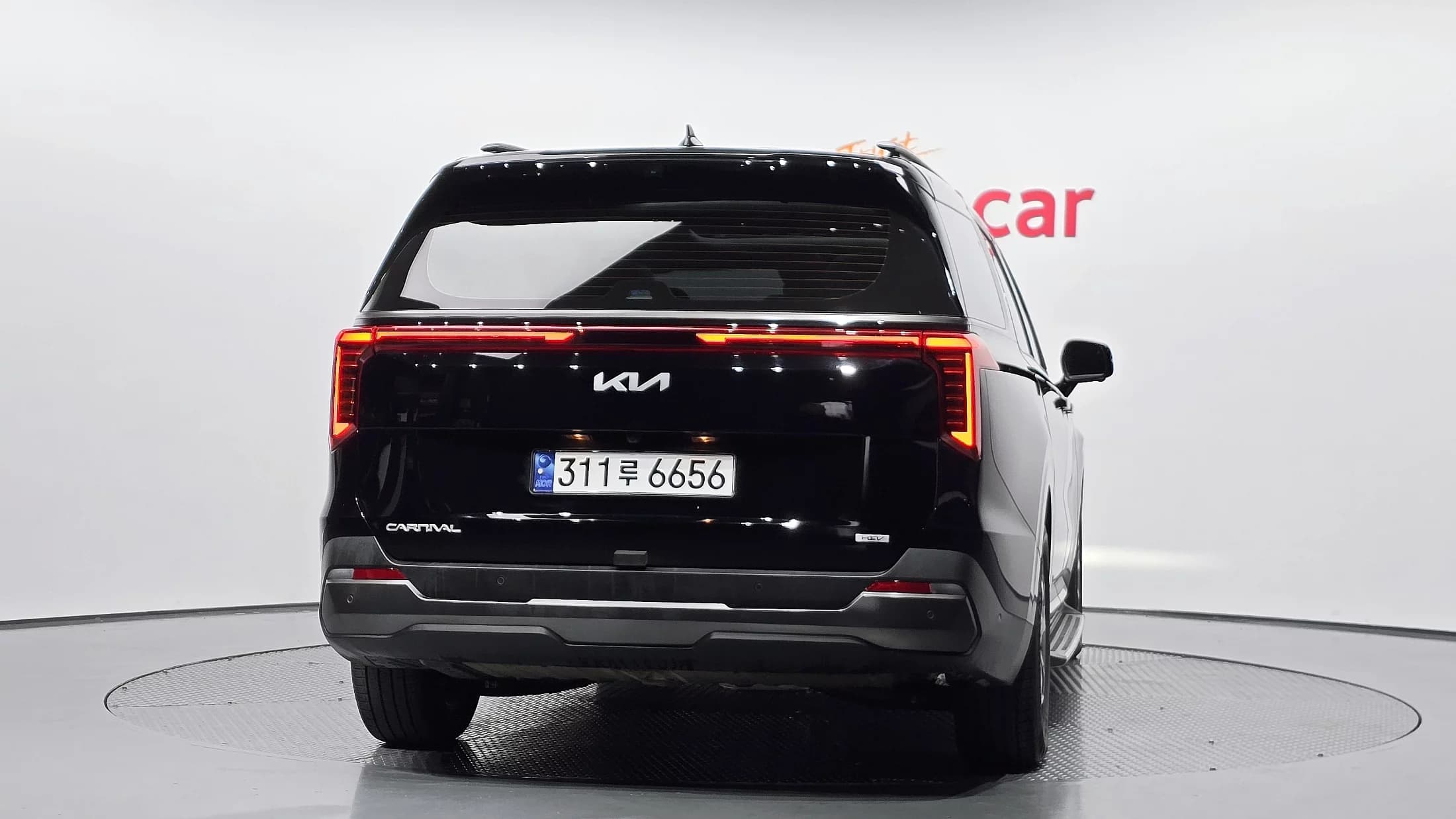 Kia Carnival HEV 7seater Gravity, гибрид, 2024 г. 18430 км. — фото 4
