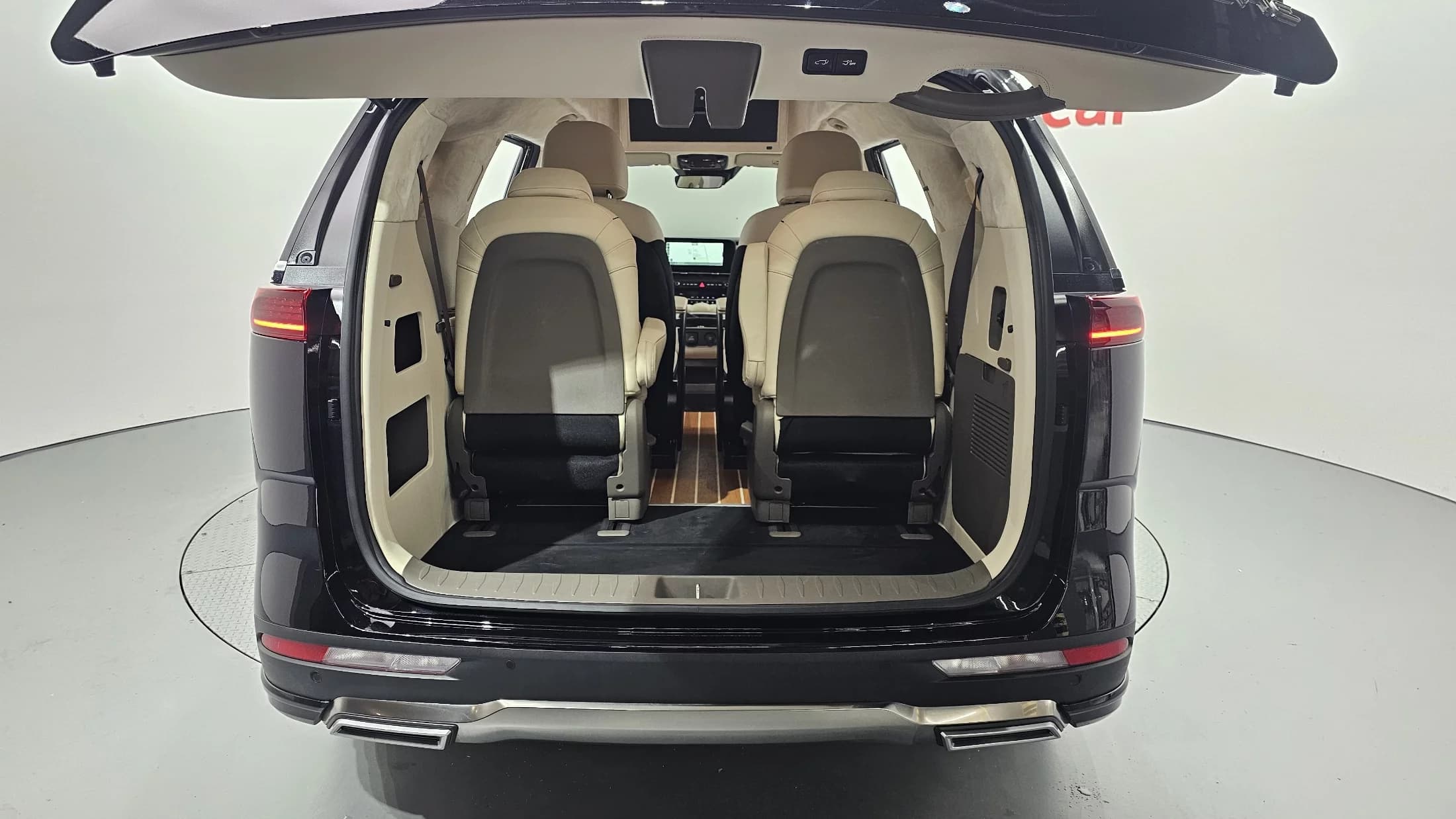 Kia Carnival Gasoline 9-seater Limousine(Special vehicle), 2023 г. 15492 км. — фото 20