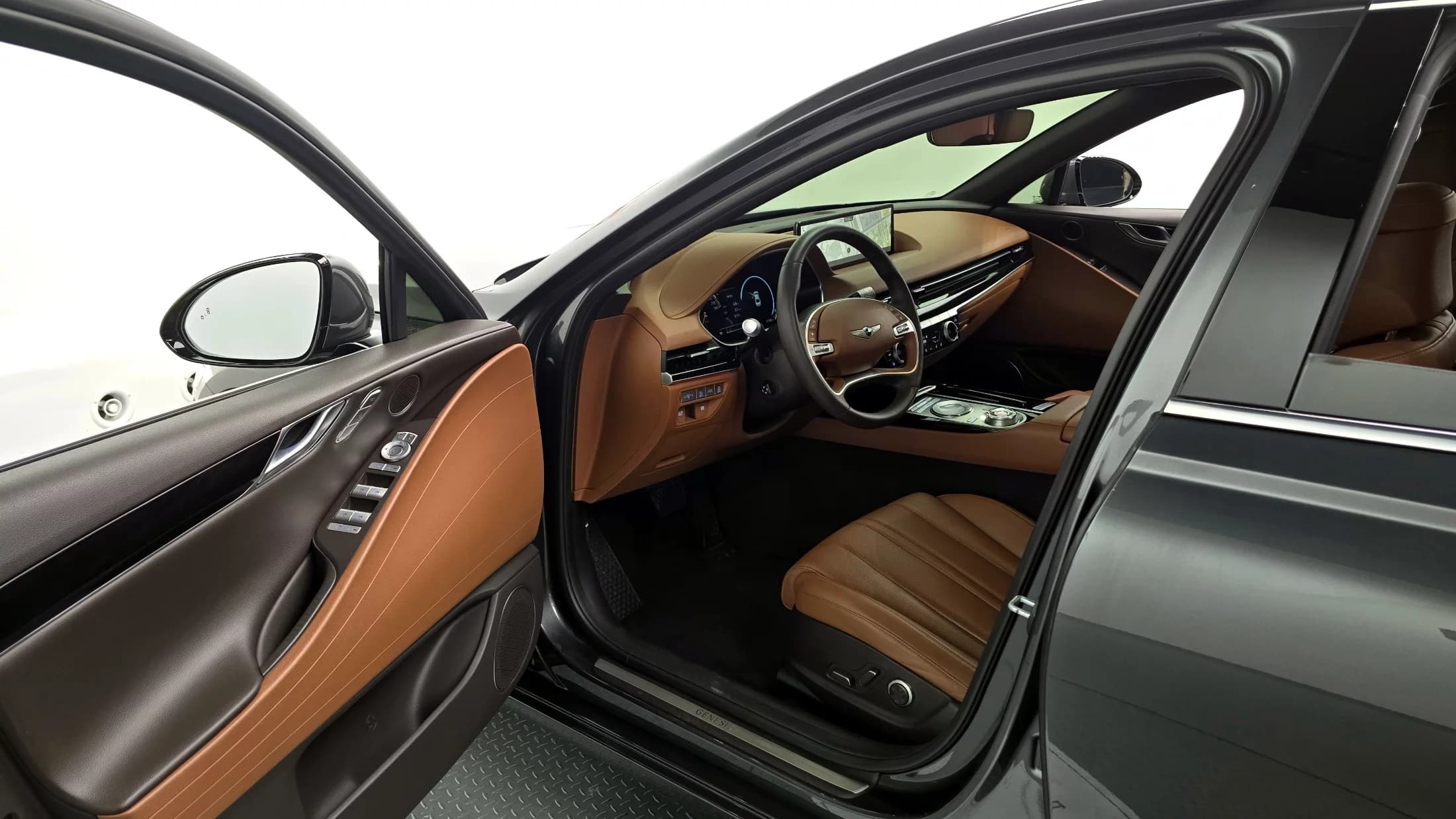 Genesis G80 Gasoline 2.5 Turbo 2WD, 2021 г. 67832 км. — фото 11