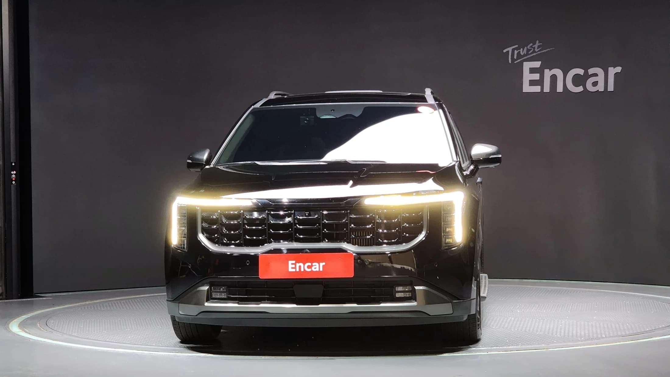 Kia Carnival HEV 9seater Gravity, гибрид, 2024 г. 23368 км. — фото 3