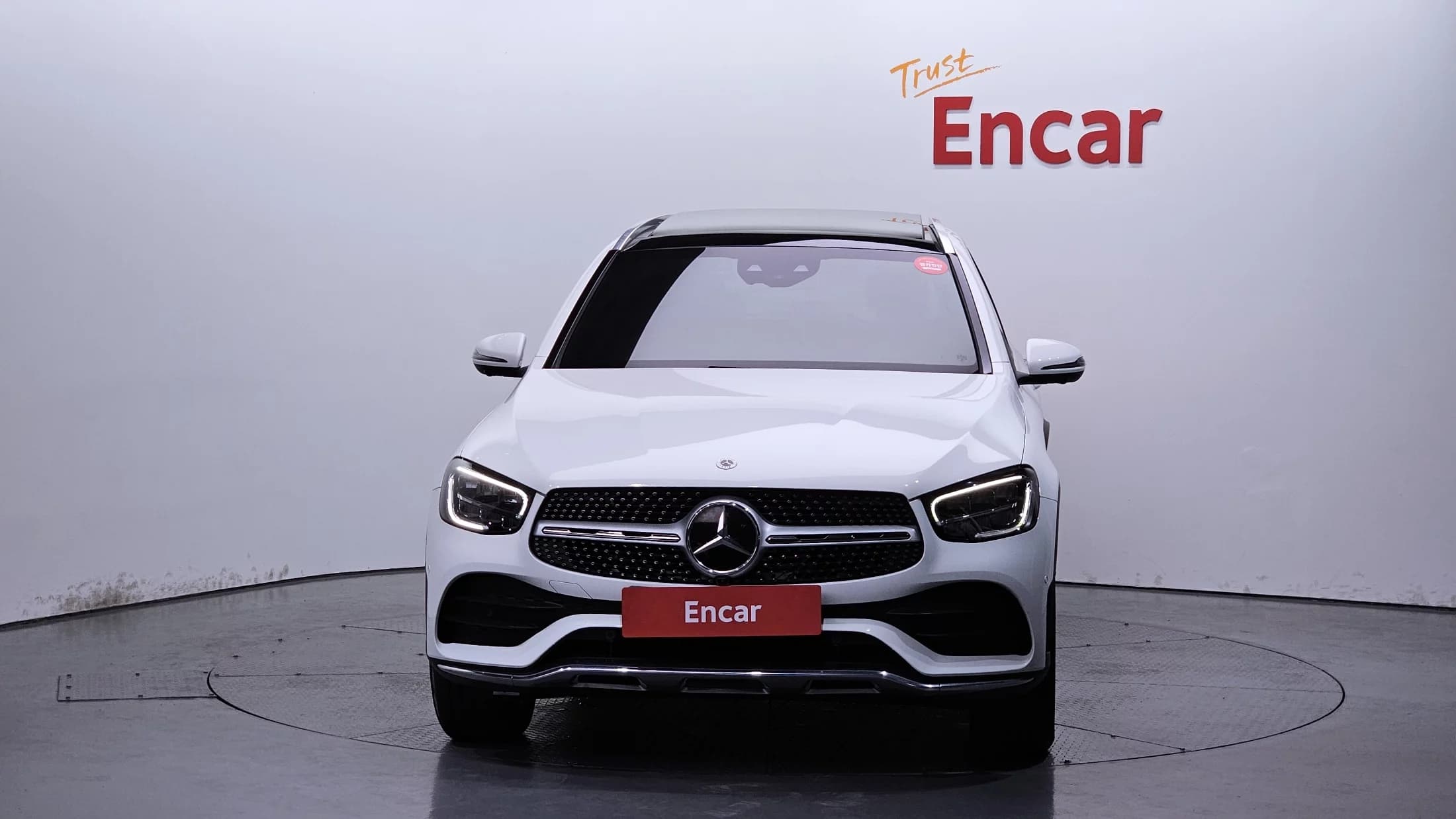 Mercedes-Benz GLC-Class GLC300 4MATIC, 2022 г. 28167 км. — фото 3